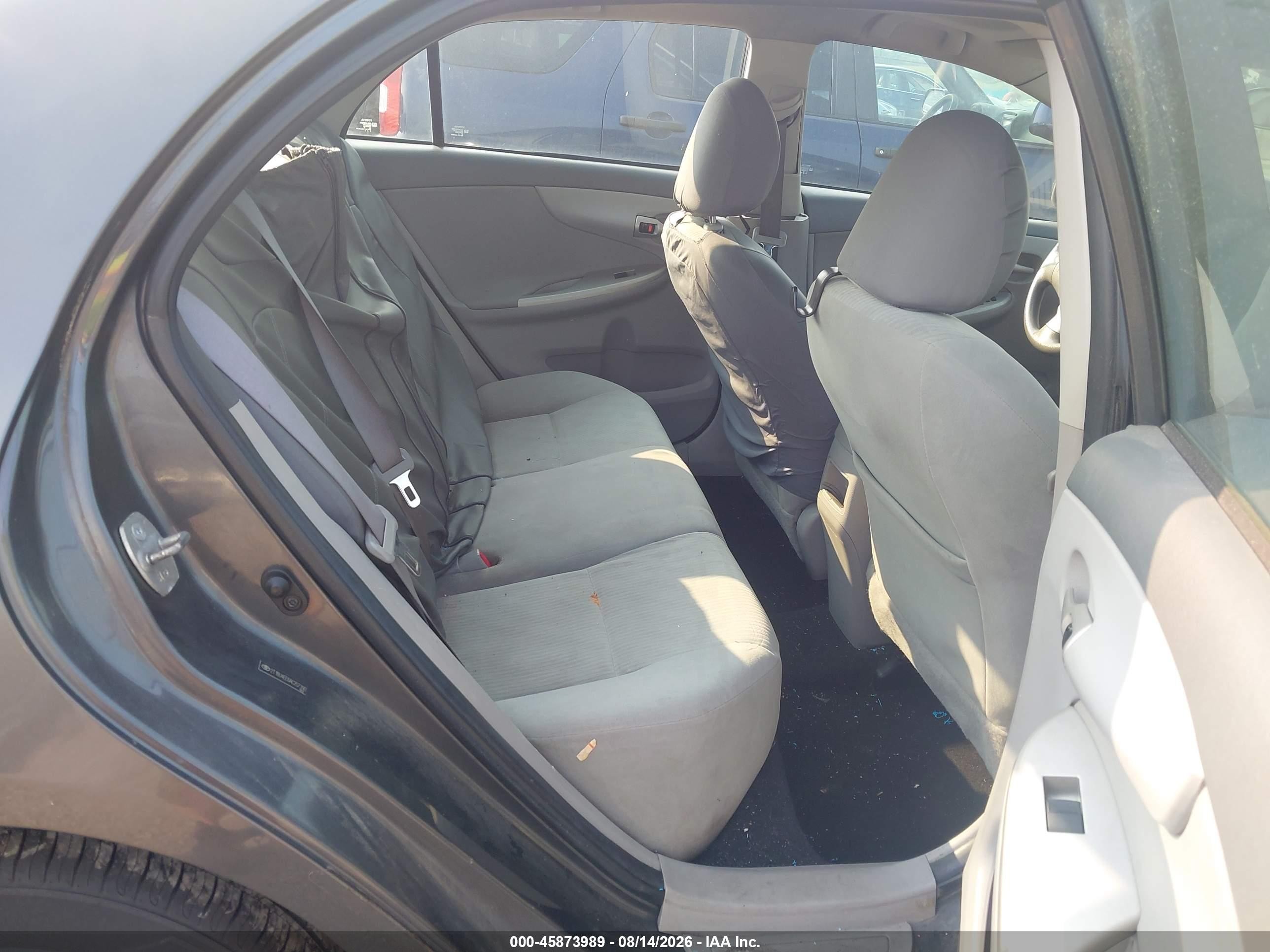 2010 Toyota Corolla Le Gray vin: 2T1BU4EE6AC257390