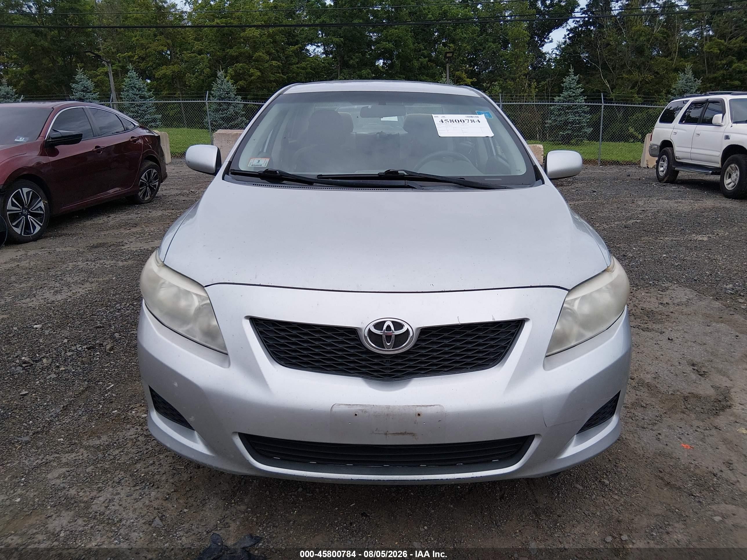 2010 Toyota Corolla Le Silver vin: 2T1BU4EE6AC283133
