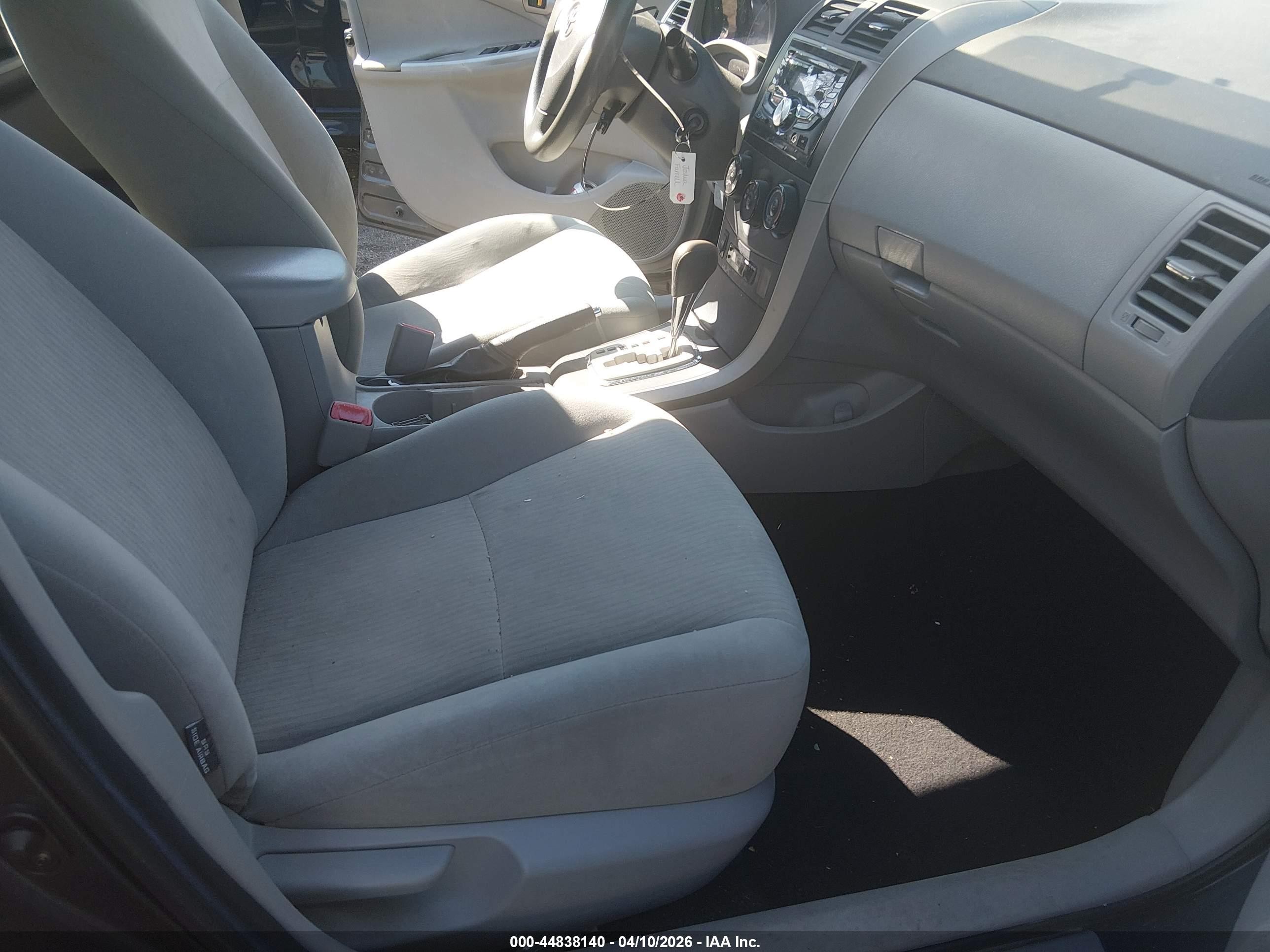 2010 Toyota Corolla Le Black vin: 2T1BU4EE6AC315515