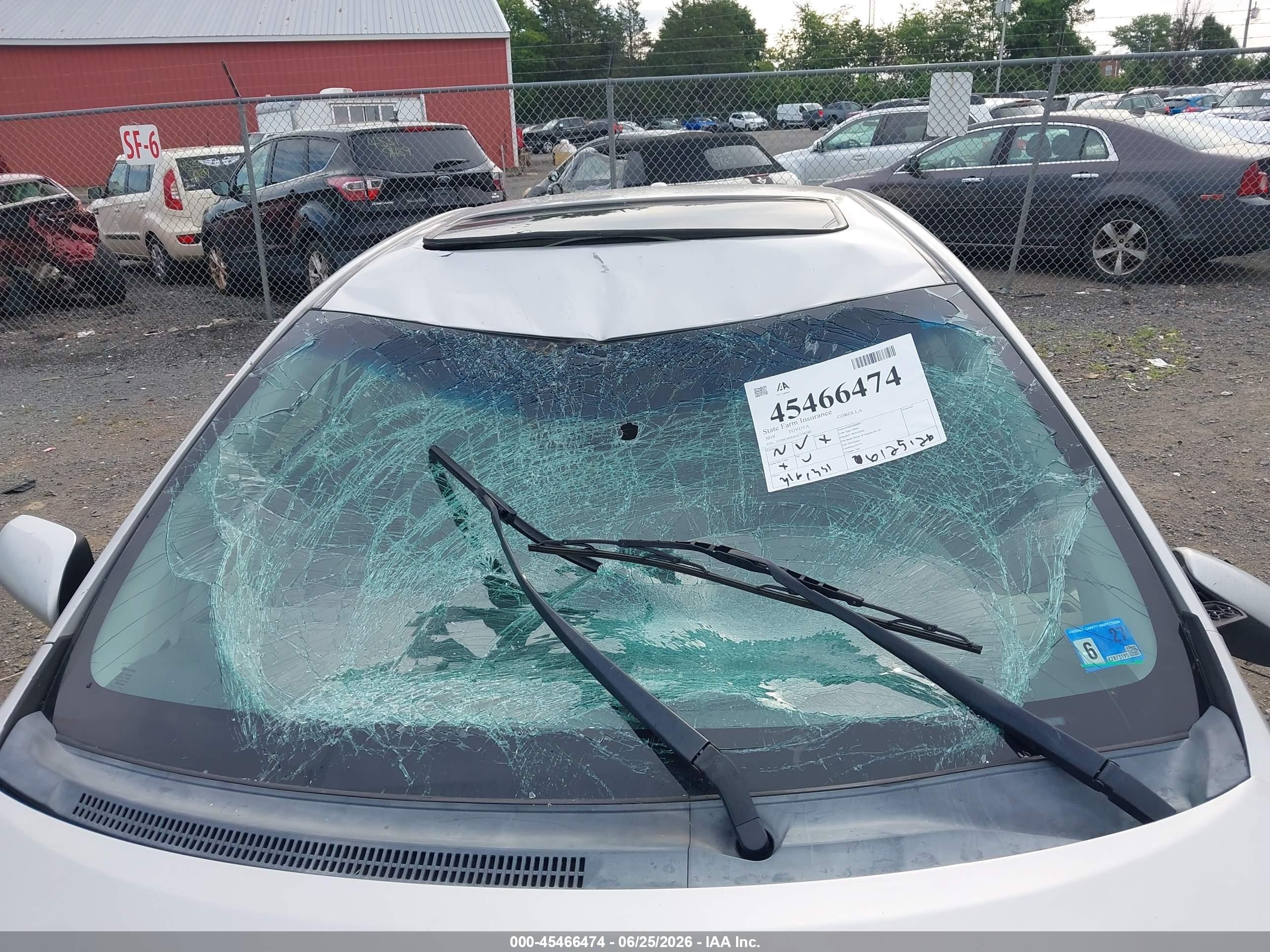 2010 Toyota Corolla Le Silver vin: 2T1BU4EE6AC318785