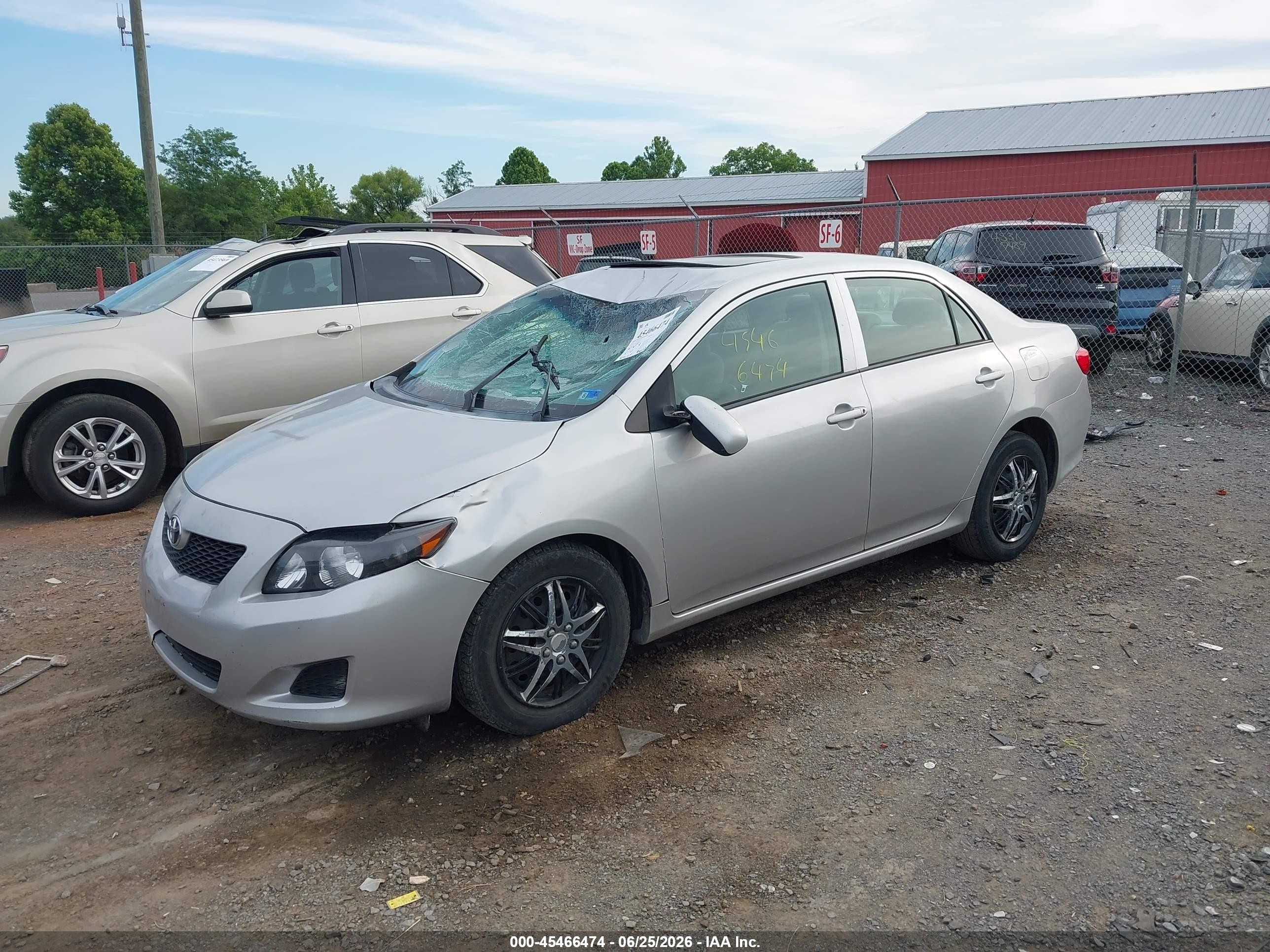 2010 Toyota Corolla Le Silver vin: 2T1BU4EE6AC318785