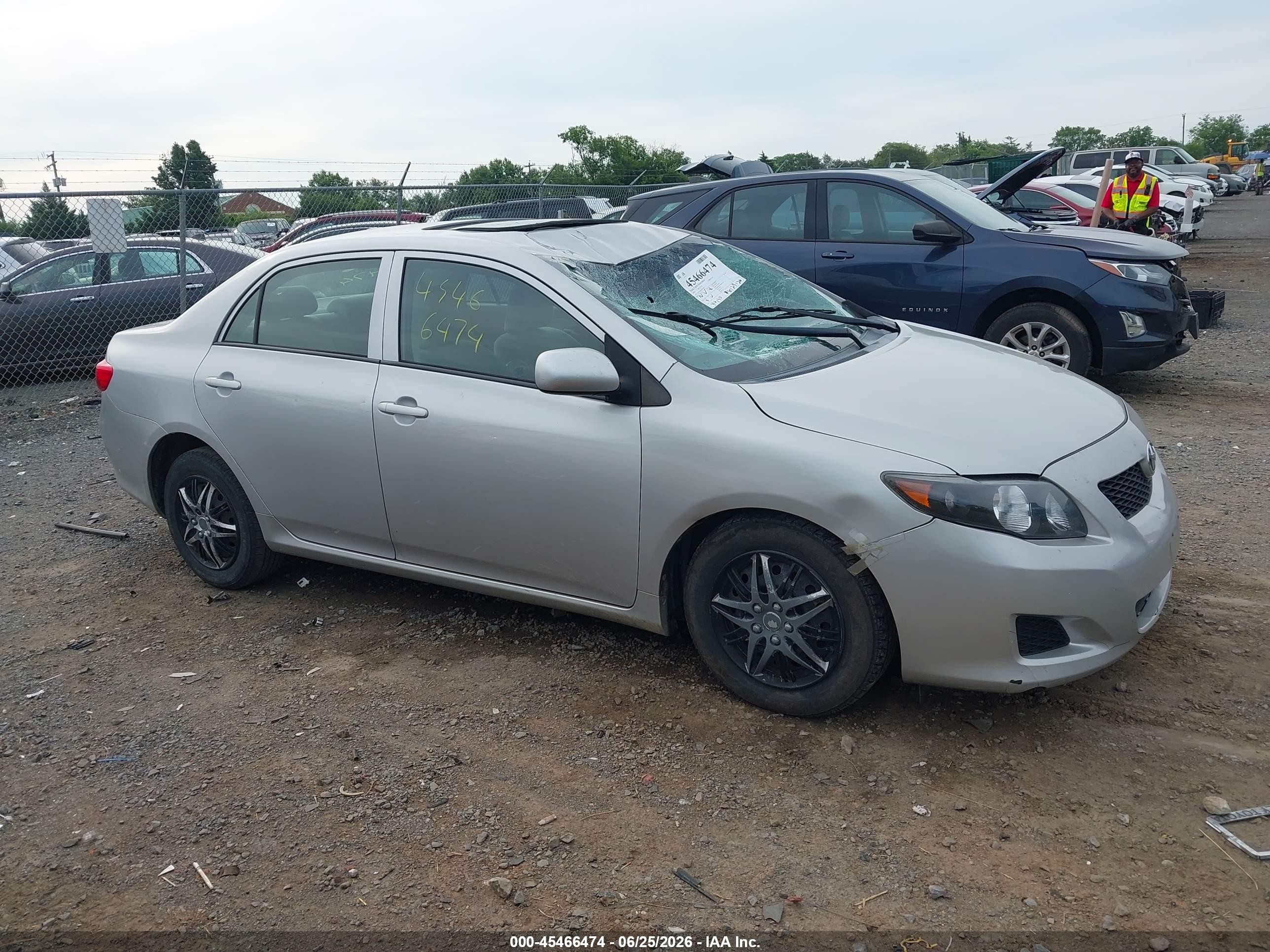 2010 Toyota Corolla Le Silver vin: 2T1BU4EE6AC318785