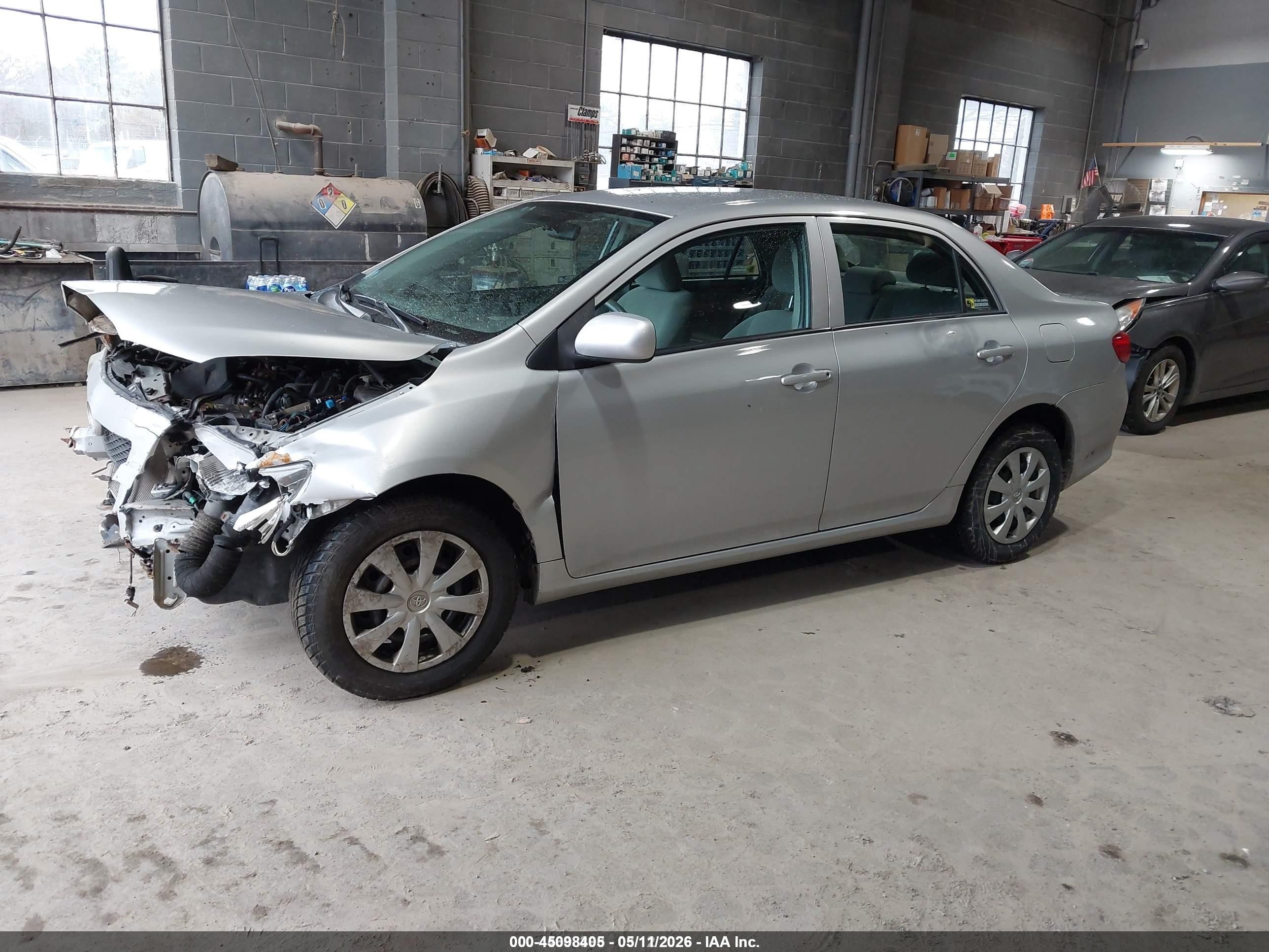 2010 Toyota Corolla Le Silver vin: 2T1BU4EE6AC349129