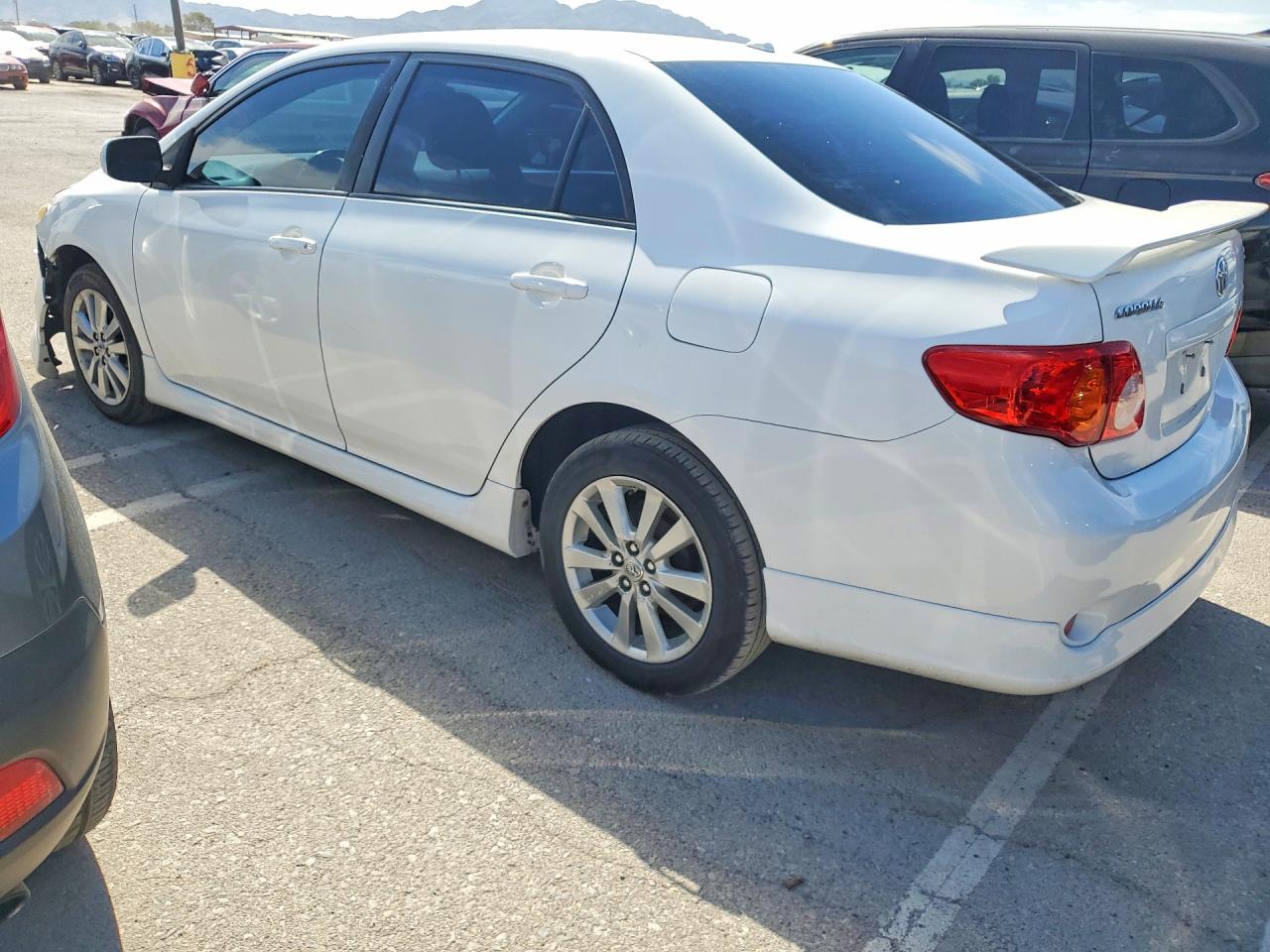 2010 Toyota Corolla S White vin: 2T1BU4EE6AC379263