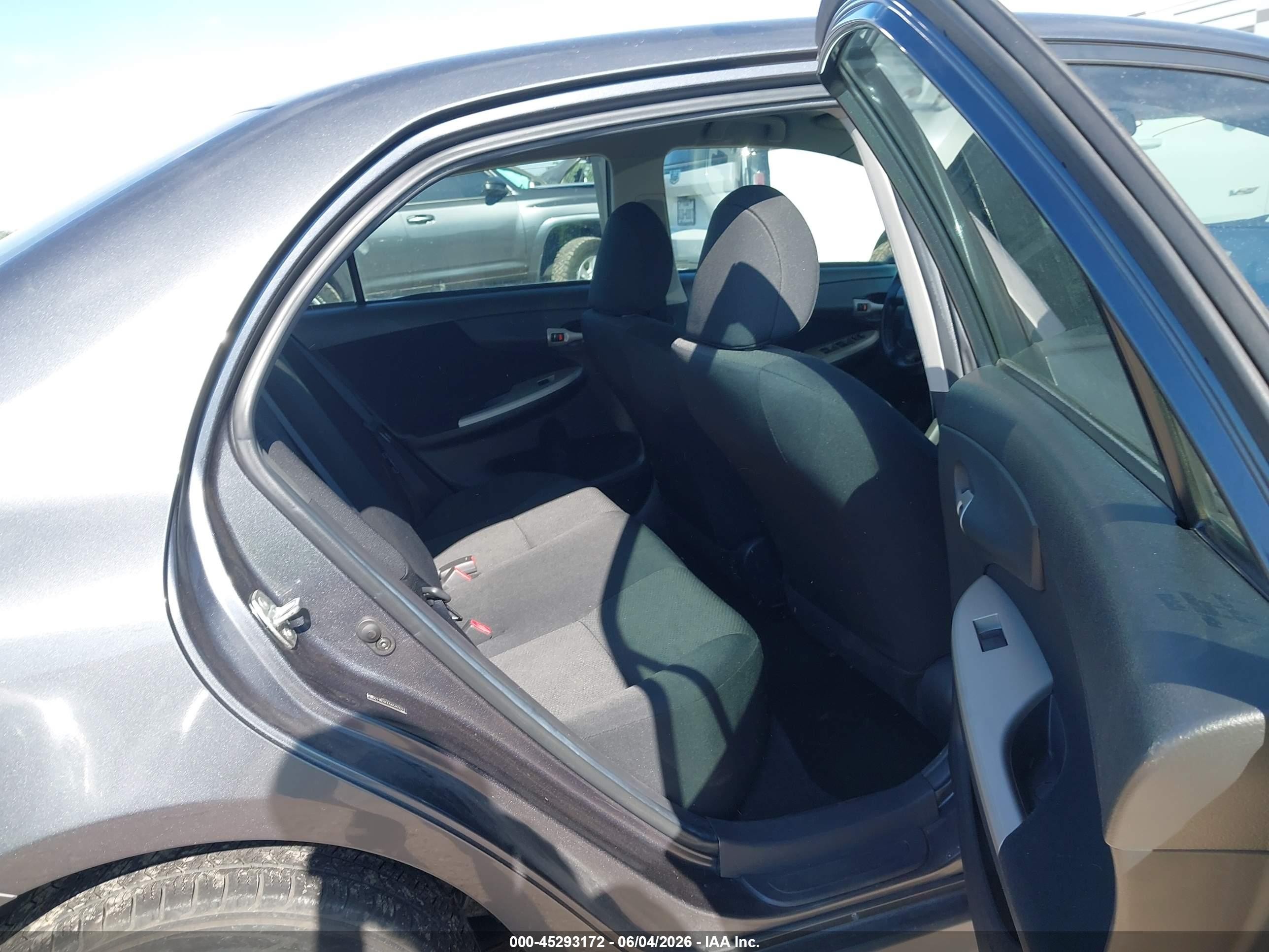 2010 Toyota Corolla S Gray vin: 2T1BU4EE6AC403271