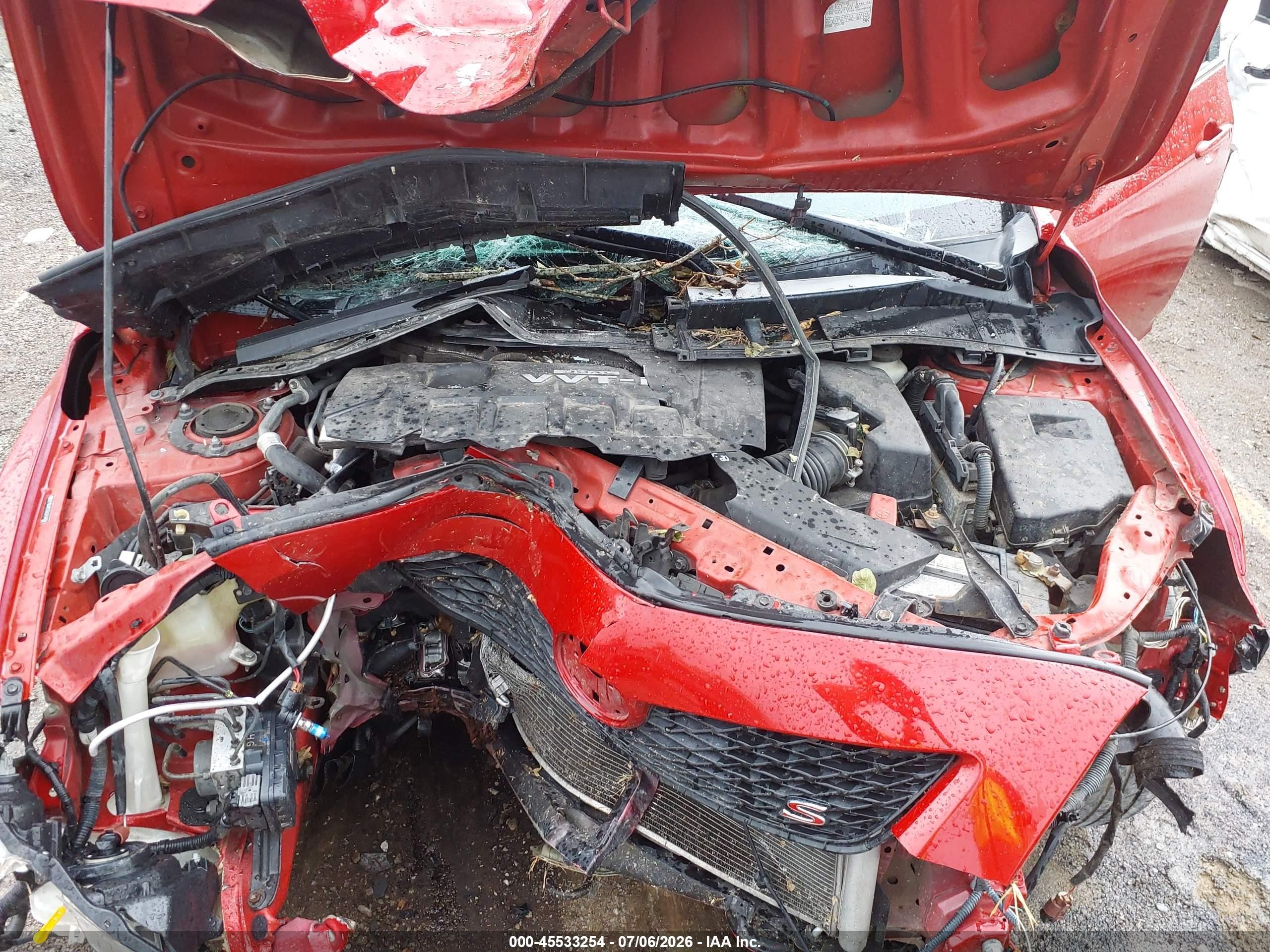 2010 Toyota Corolla S Red vin: 2T1BU4EE6AC404808