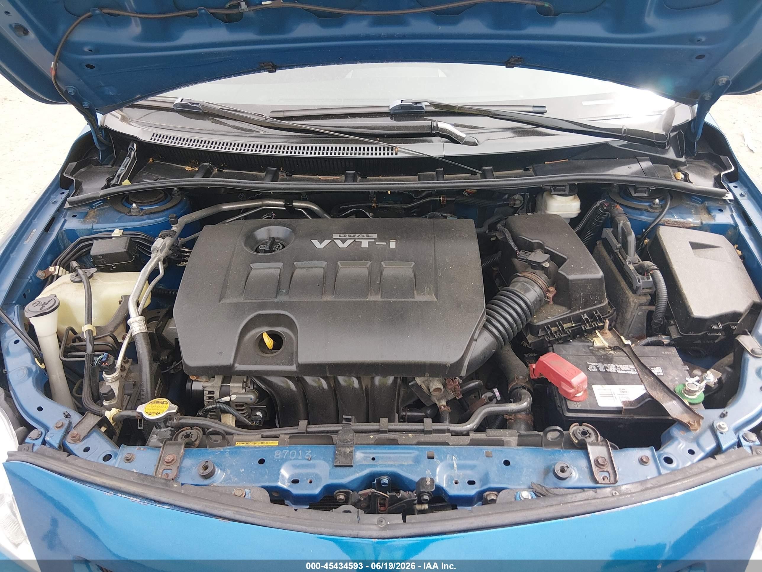 2010 Toyota Corolla S Blue vin: 2T1BU4EE6AC408082