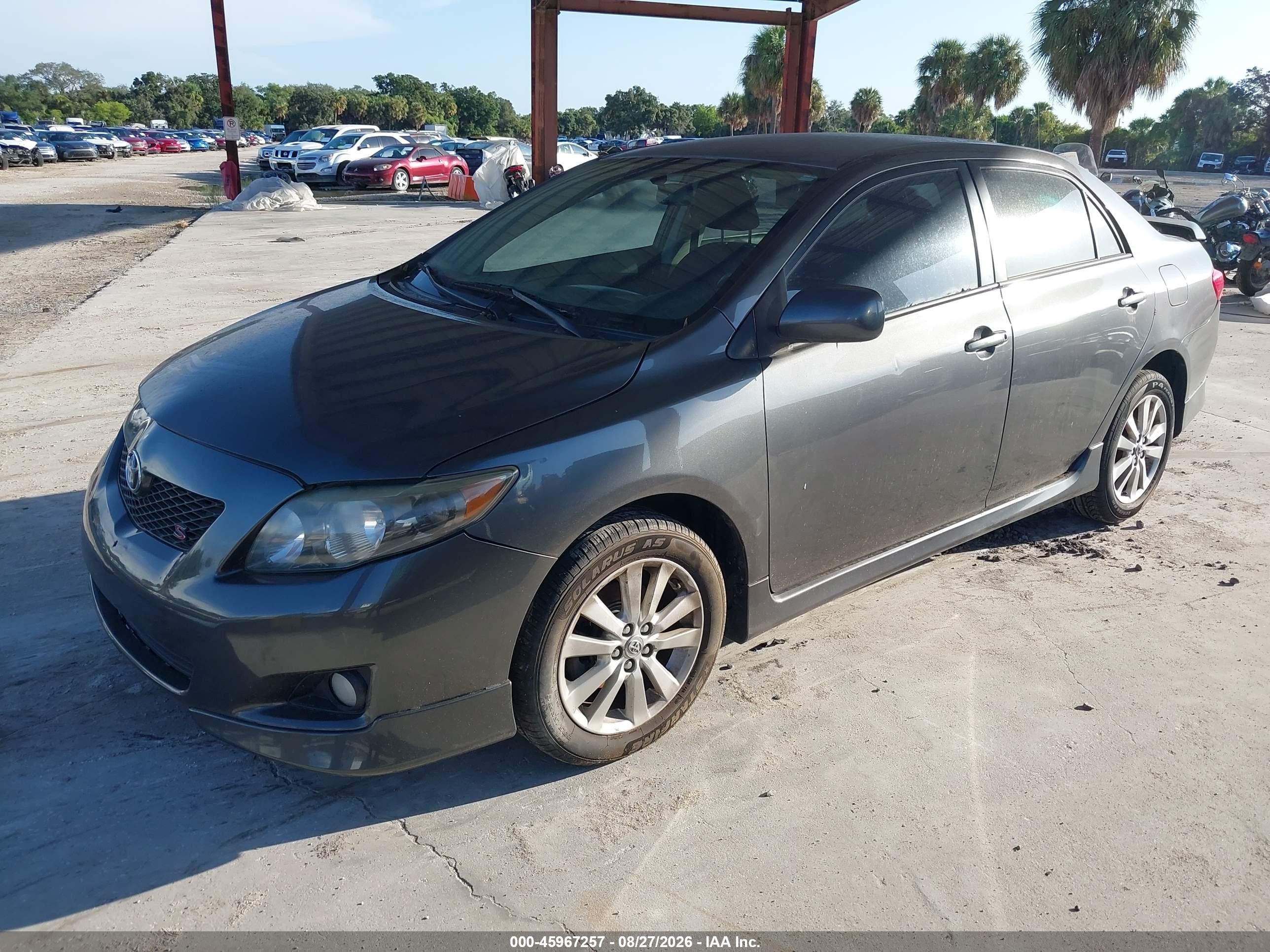 2010 Toyota Corolla S Серый vin: 2T1BU4EE6AC457914