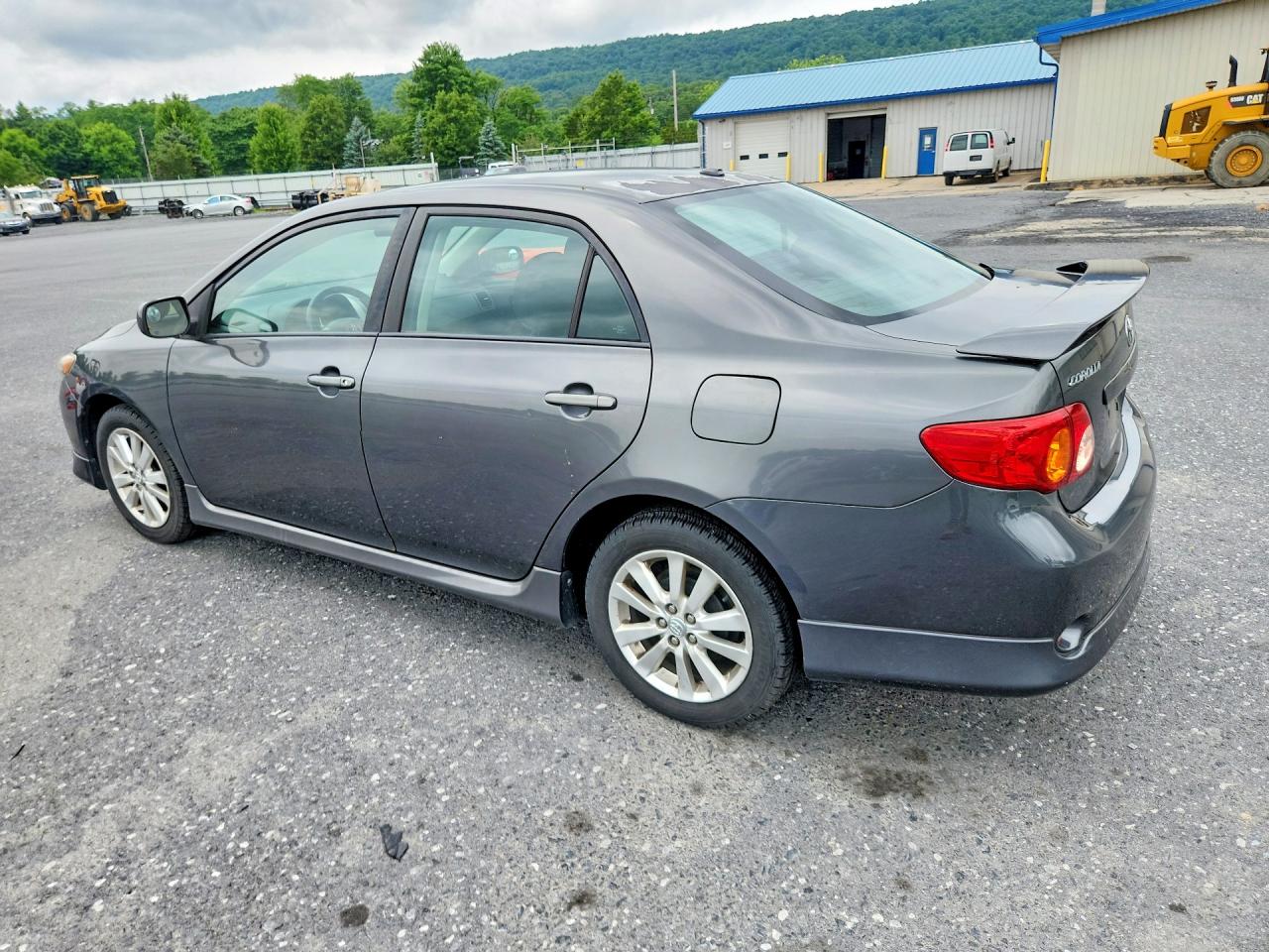 2010 Toyota Corolla S Gray vin: 2T1BU4EE6AC465916