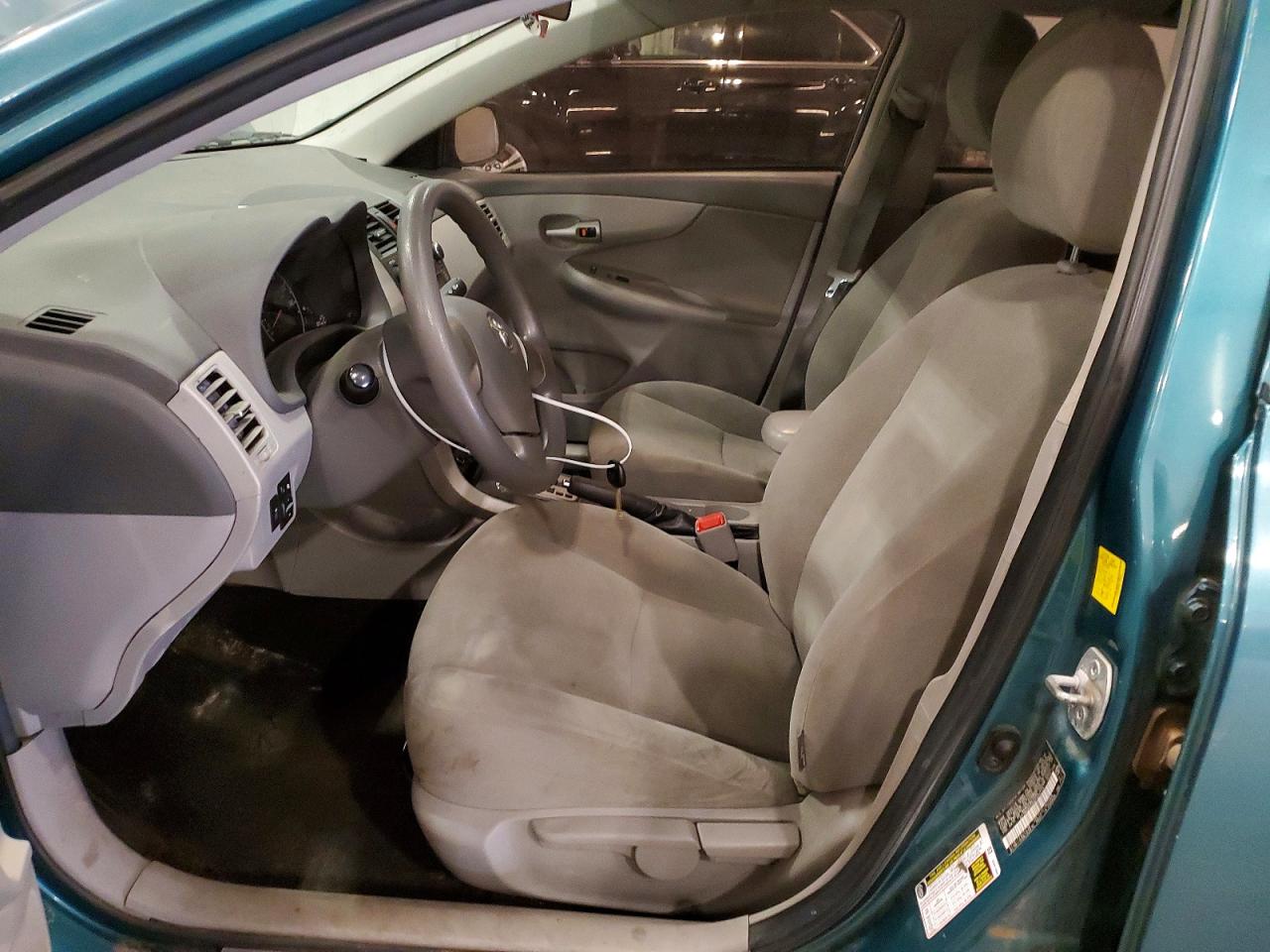 2010 Toyota Corolla Le Teal vin: 2T1BU4EE6AC484224