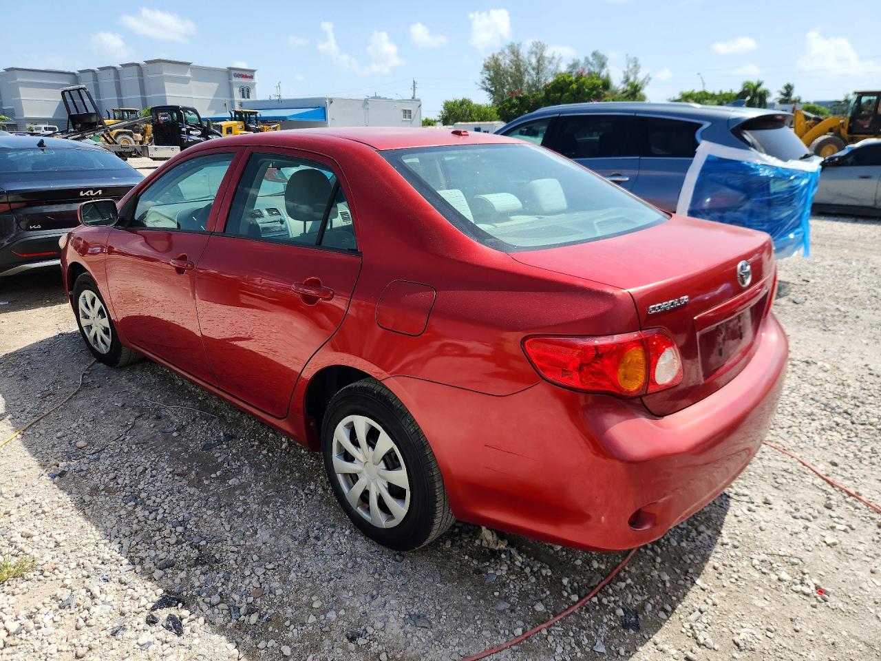 2010 Toyota Corolla Le Red vin: 2T1BU4EE6AC503788