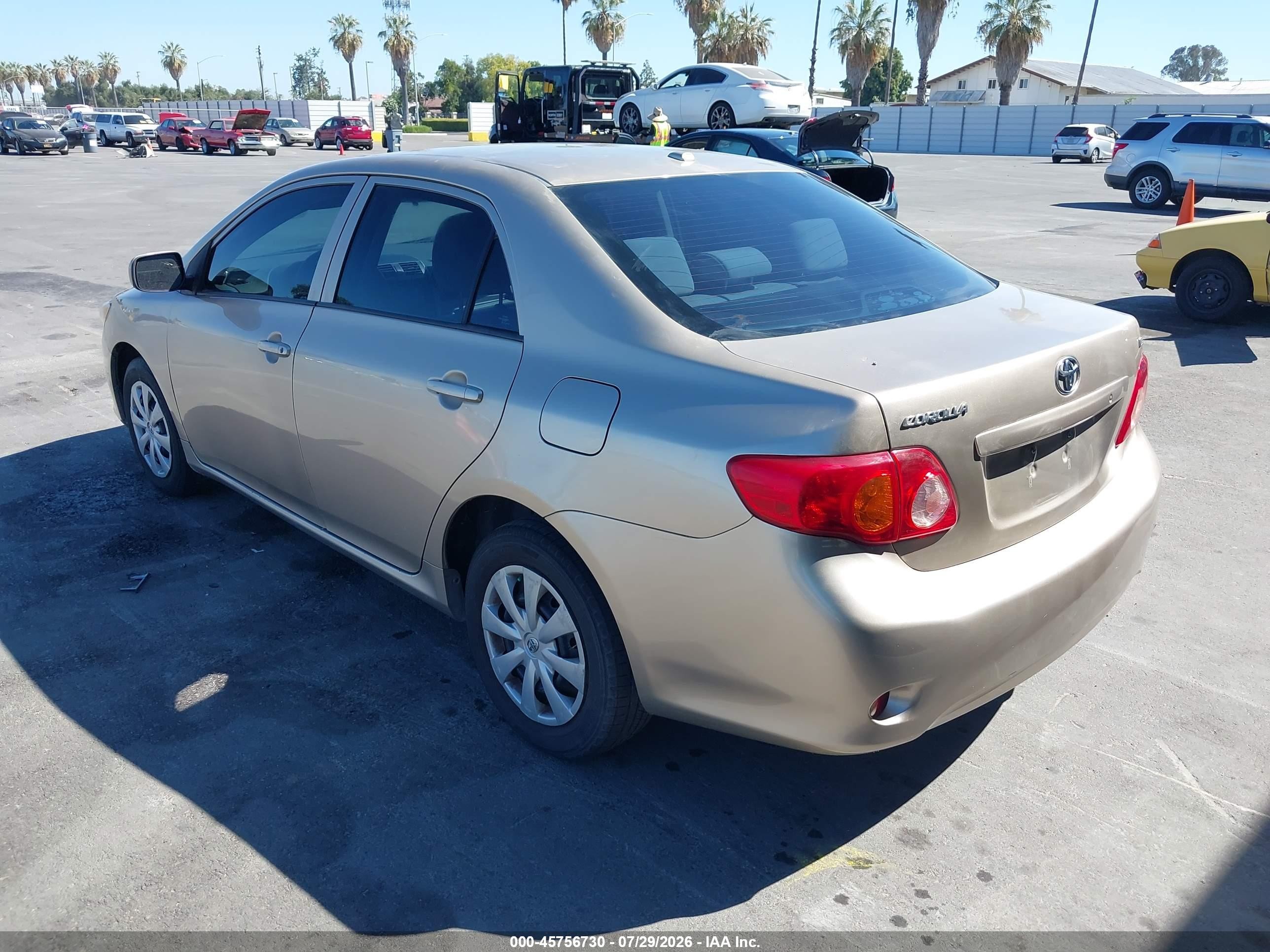 2010 Toyota Corolla Le Gold vin: 2T1BU4EE6AC504035