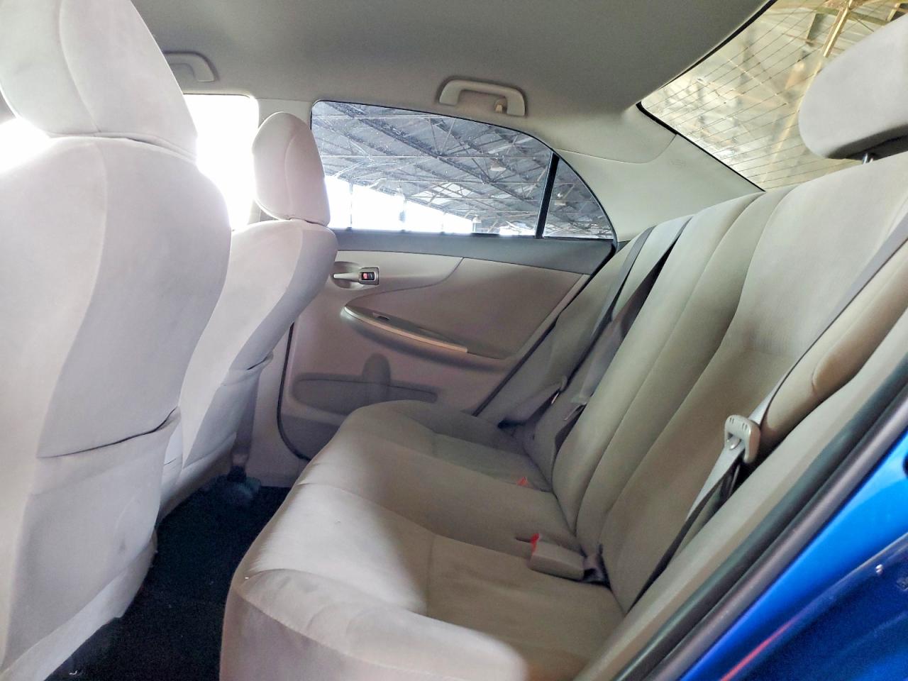 2010 Toyota Corolla Le Blue vin: 2T1BU4EE6AC506741