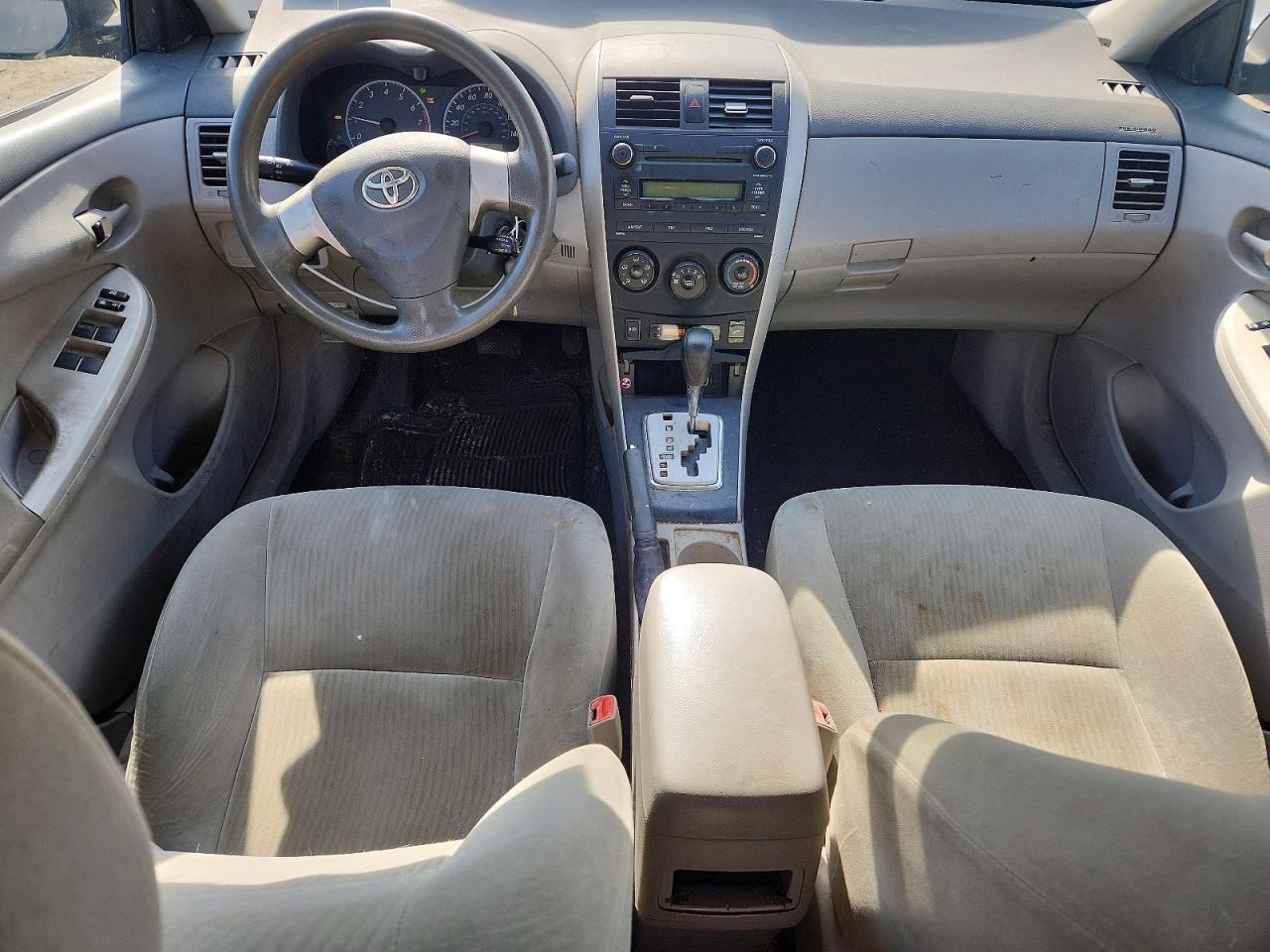 2010 Toyota Corolla Le Gray vin: 2T1BU4EE6AC516377