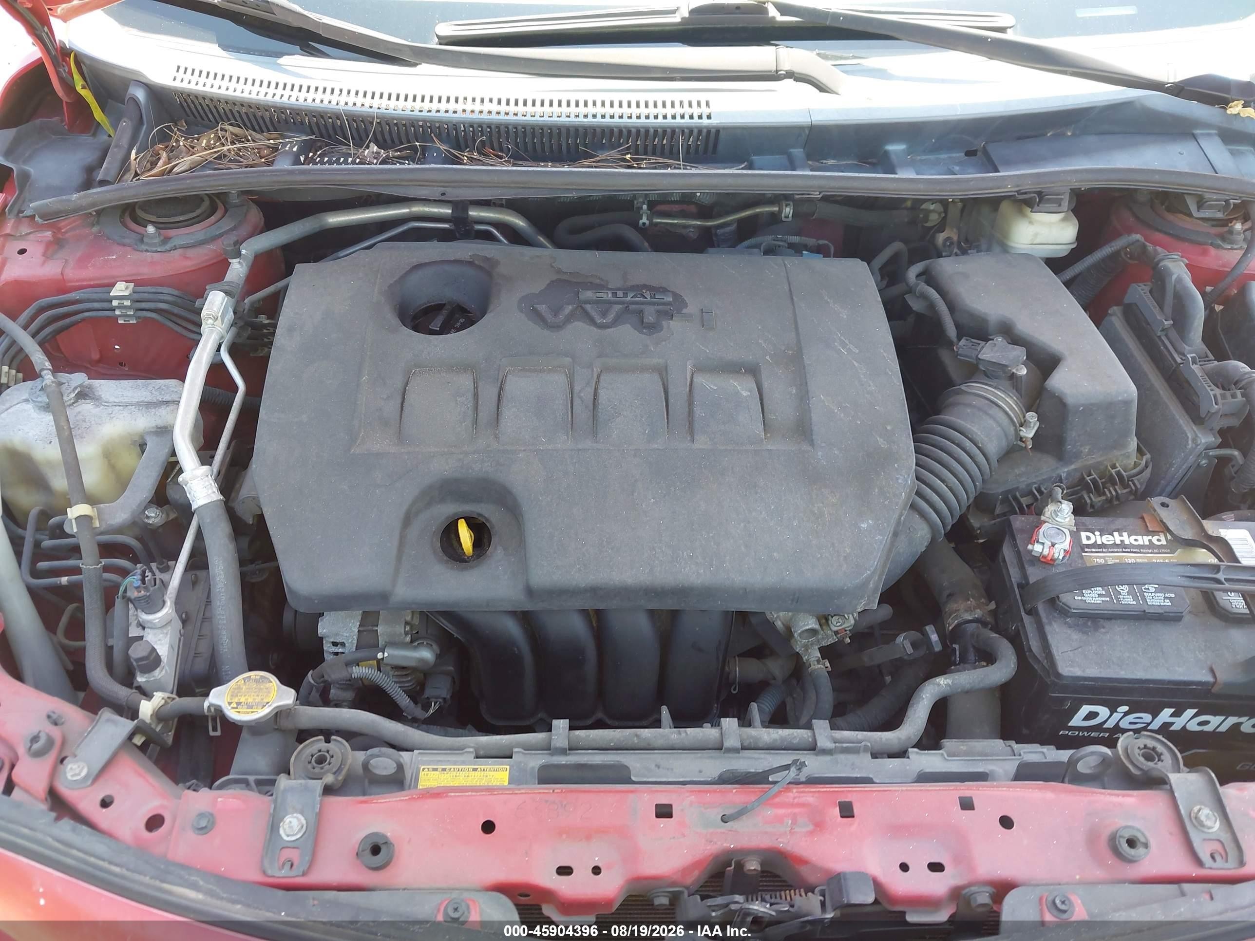 2011 Toyota Corolla Le Red vin: 2T1BU4EE6BC578976