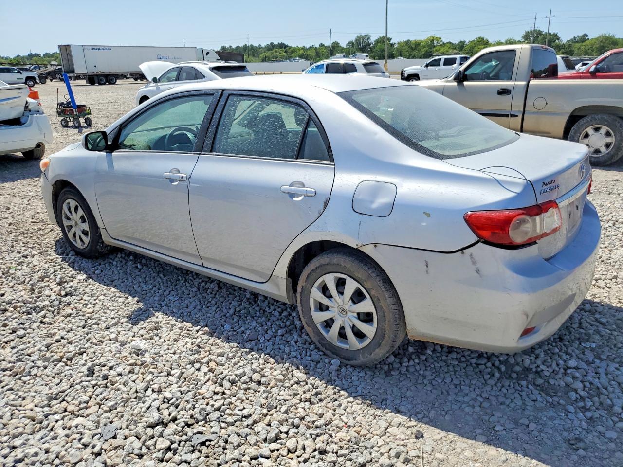 2011 Toyota Corolla Le Silver vin: 2T1BU4EE6BC585703