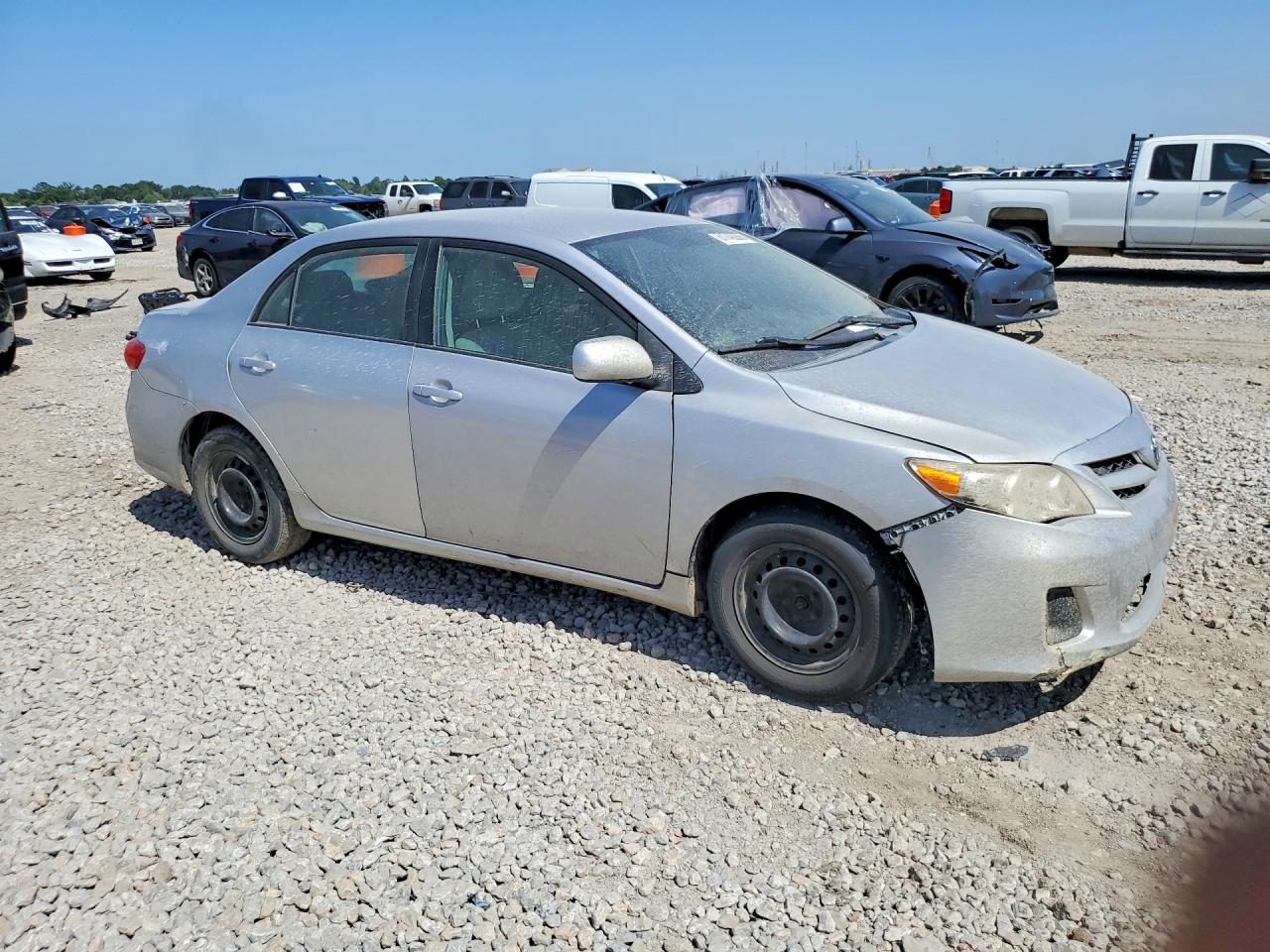 2011 Toyota Corolla Le Silver vin: 2T1BU4EE6BC585703