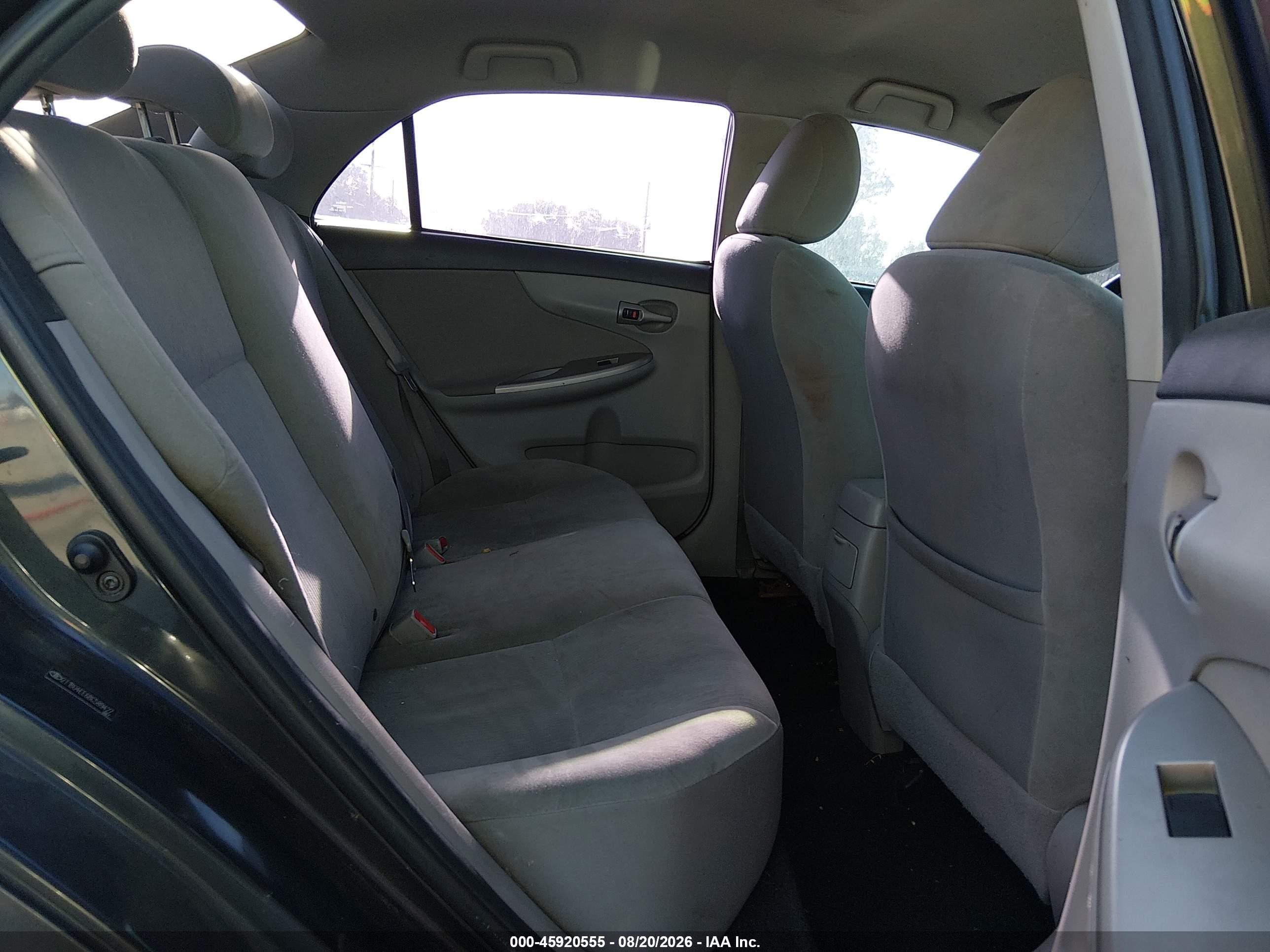 2011 Toyota Corolla Le Gray vin: 2T1BU4EE6BC589427