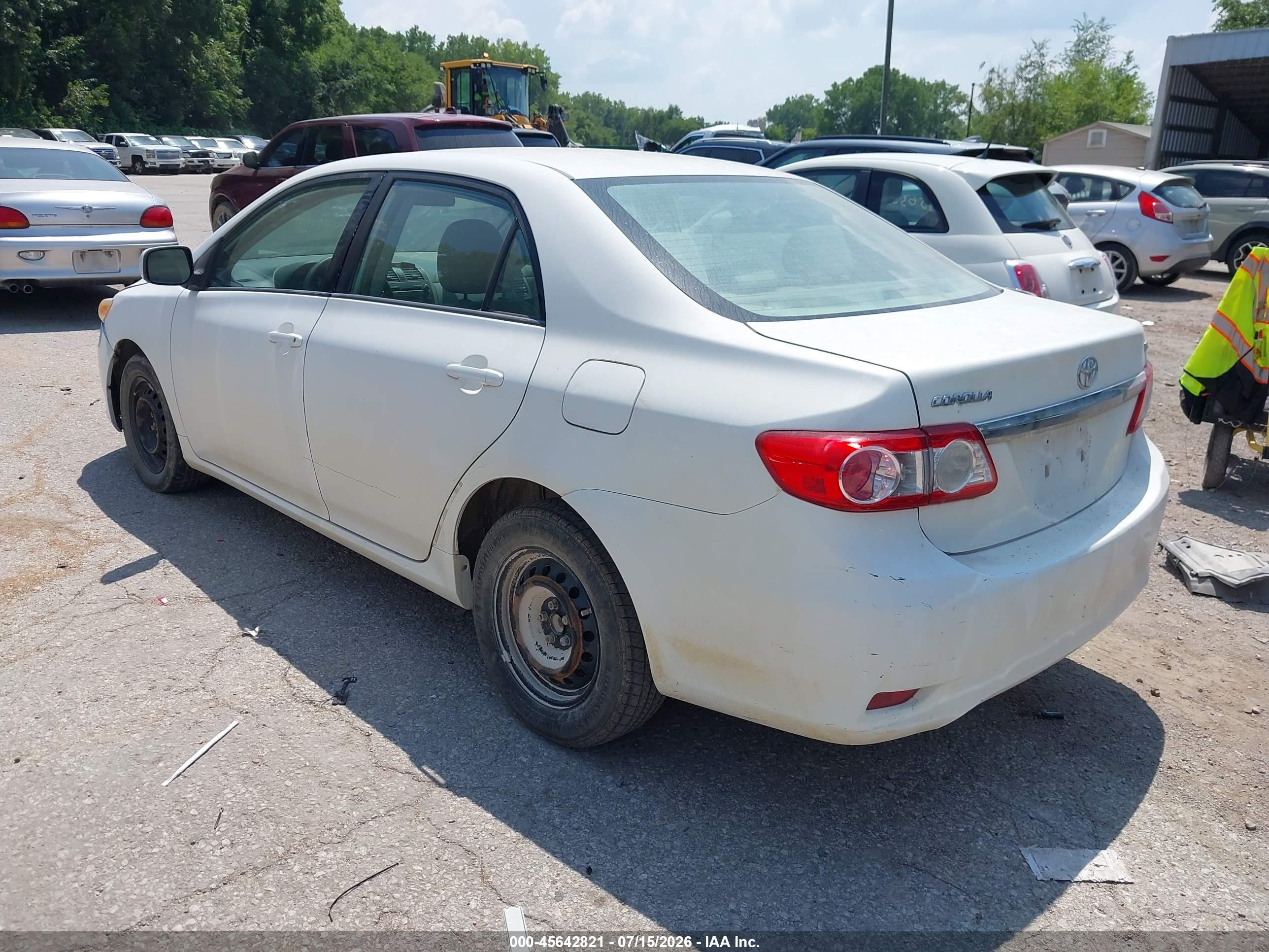 2011 Toyota Corolla Le White vin: 2T1BU4EE6BC613502