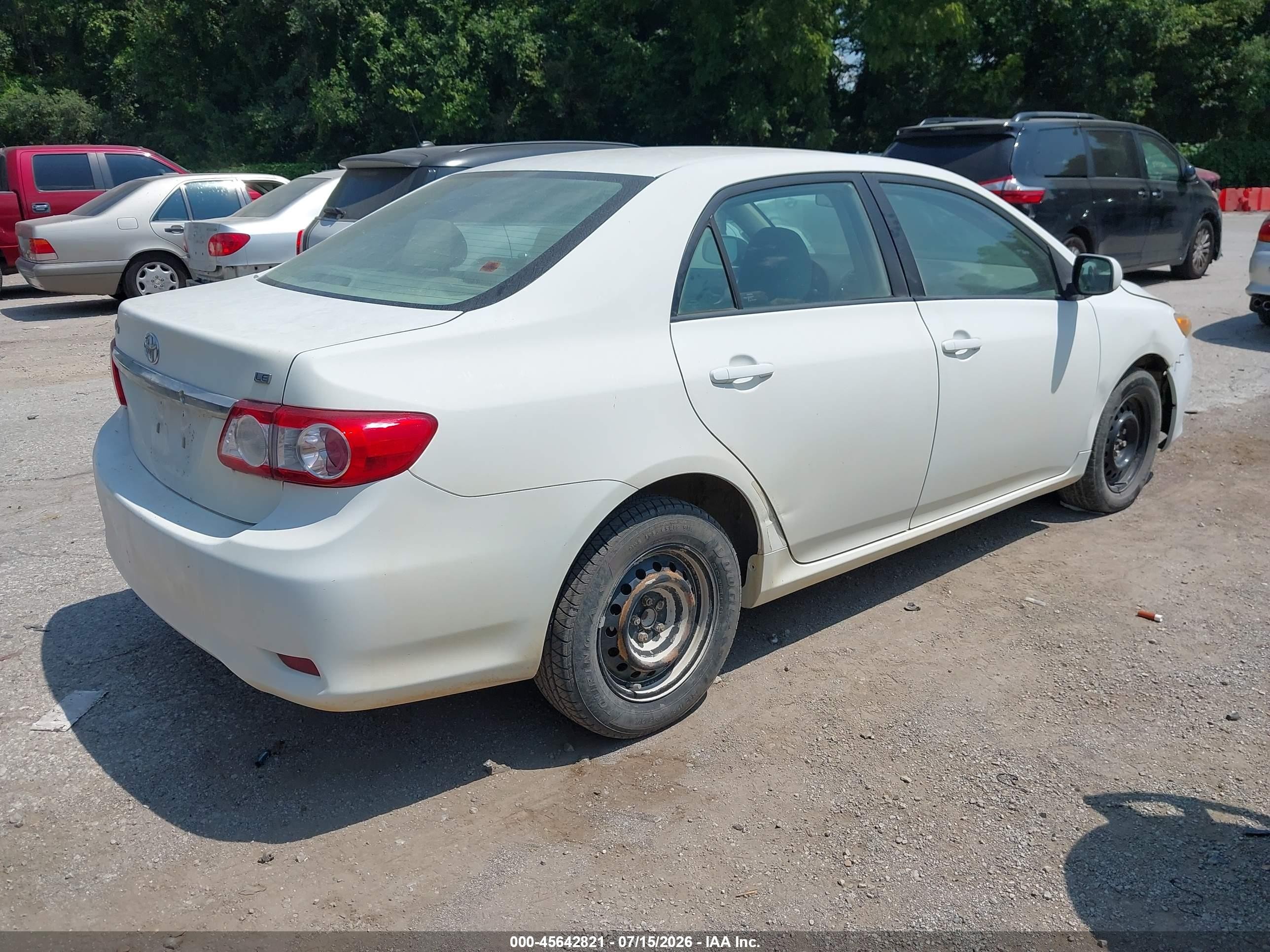 2011 Toyota Corolla Le White vin: 2T1BU4EE6BC613502