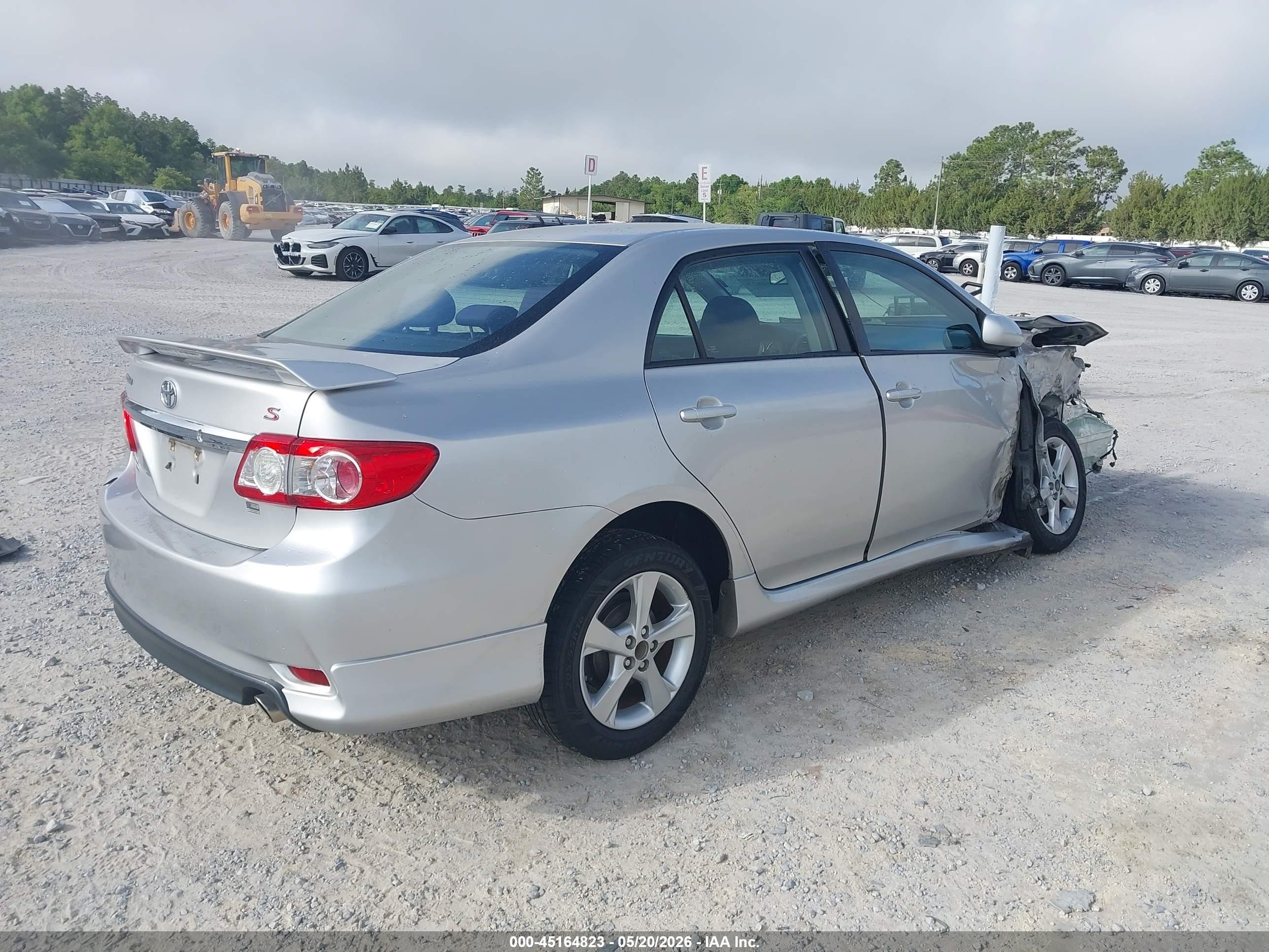 2011 Toyota Corolla S Silver vin: 2T1BU4EE6BC622927