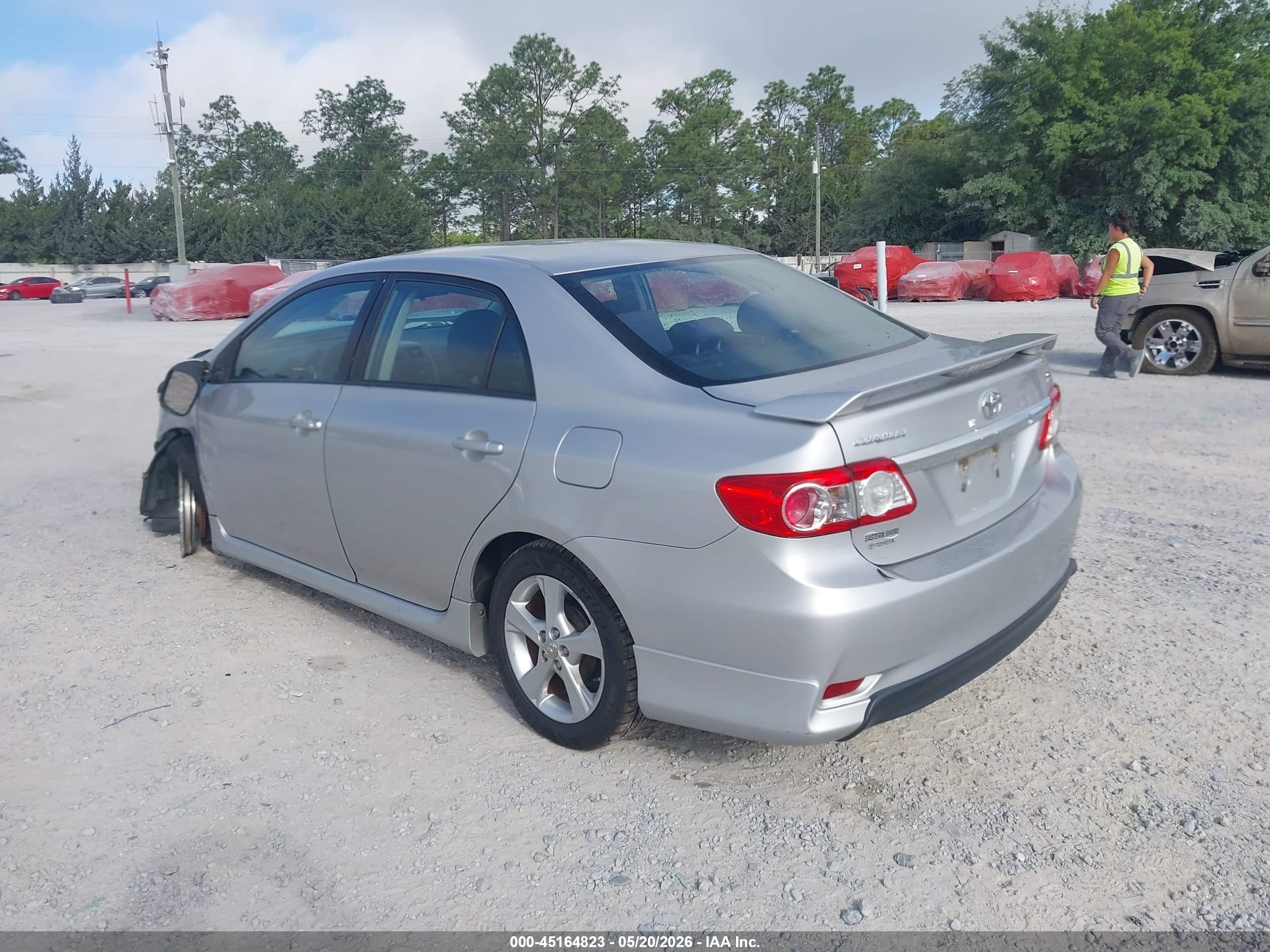 2011 Toyota Corolla S Silver vin: 2T1BU4EE6BC622927