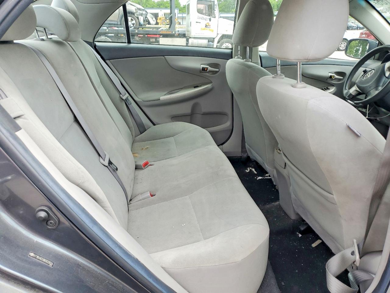2011 Toyota Corolla Le Gray vin: 2T1BU4EE6BC633524