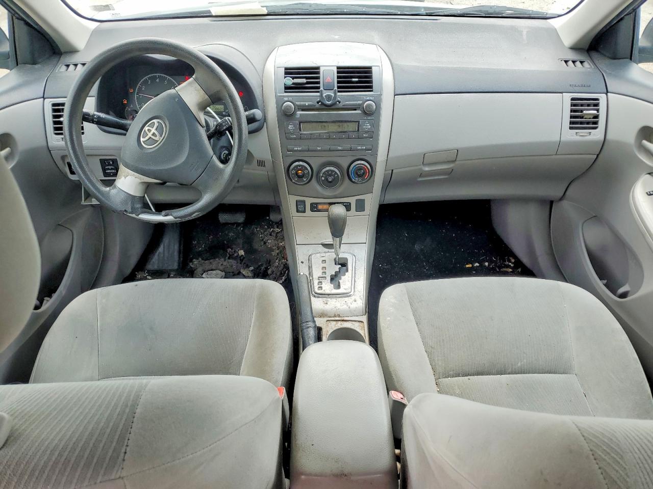 2011 Toyota Corolla Le Gray vin: 2T1BU4EE6BC633524