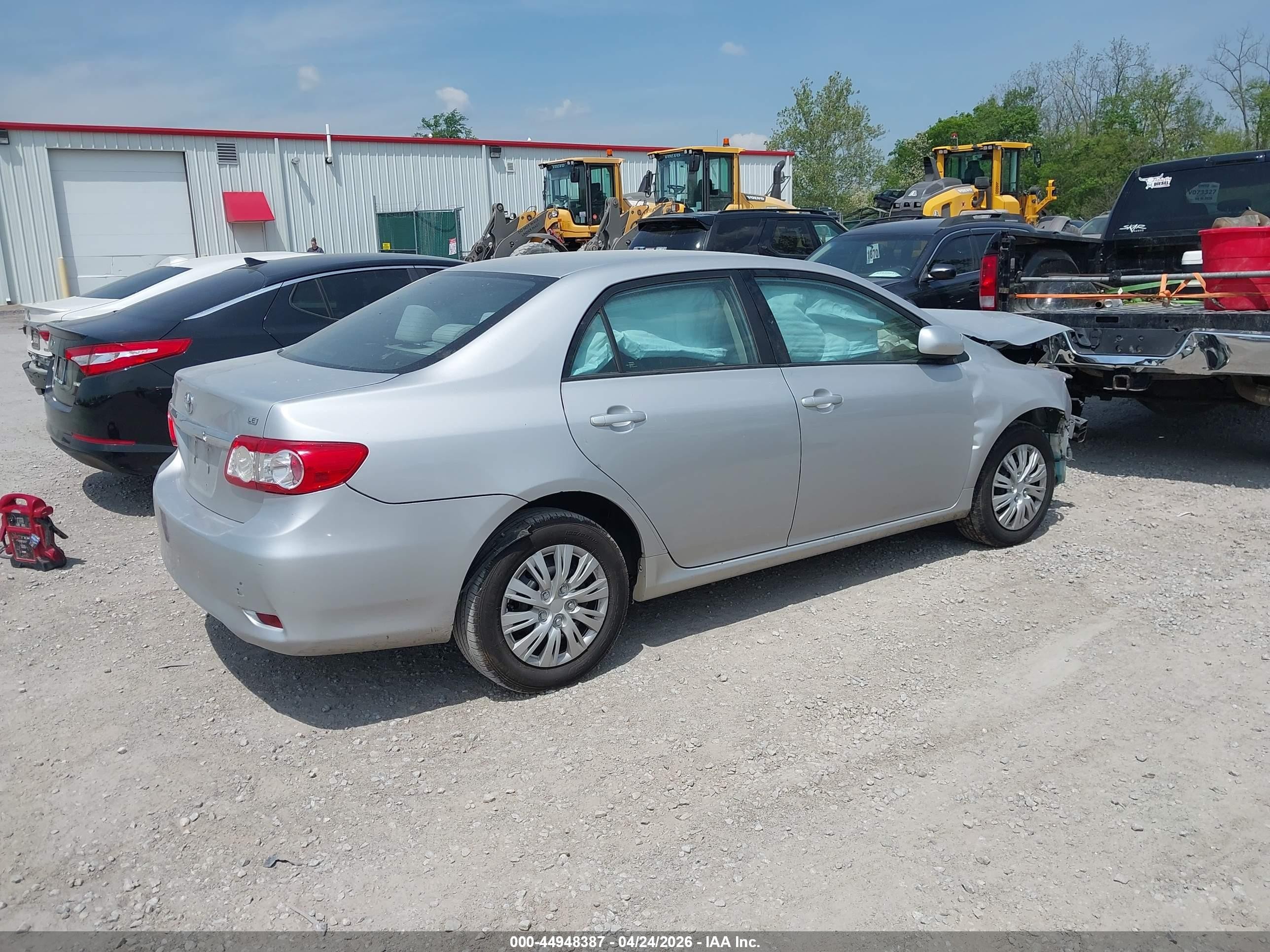 2011 Toyota Corolla Le Silver vin: 2T1BU4EE6BC637380