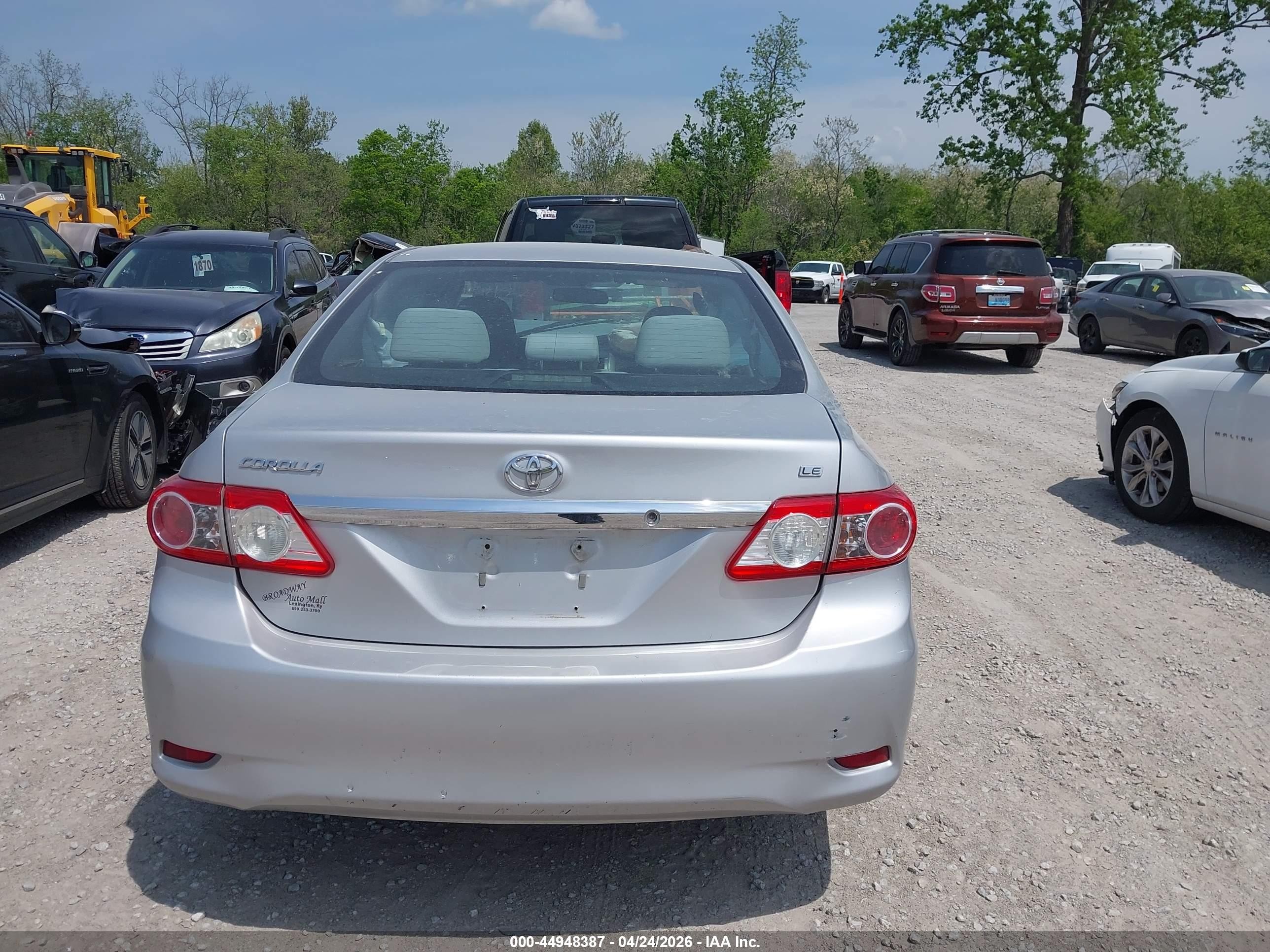 2011 Toyota Corolla Le Silver vin: 2T1BU4EE6BC637380