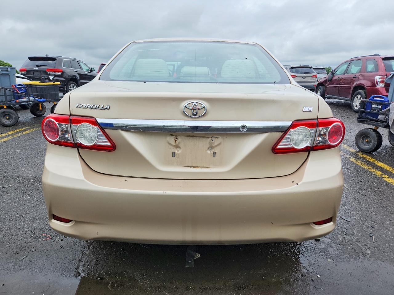 2011 Toyota Corolla Le Желто-коричневый vin: 2T1BU4EE6BC647987