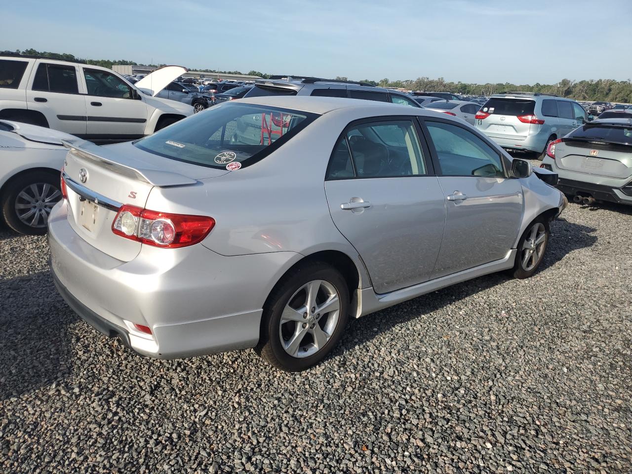 2011 Toyota Corolla S Silver vin: 2T1BU4EE6BC651568