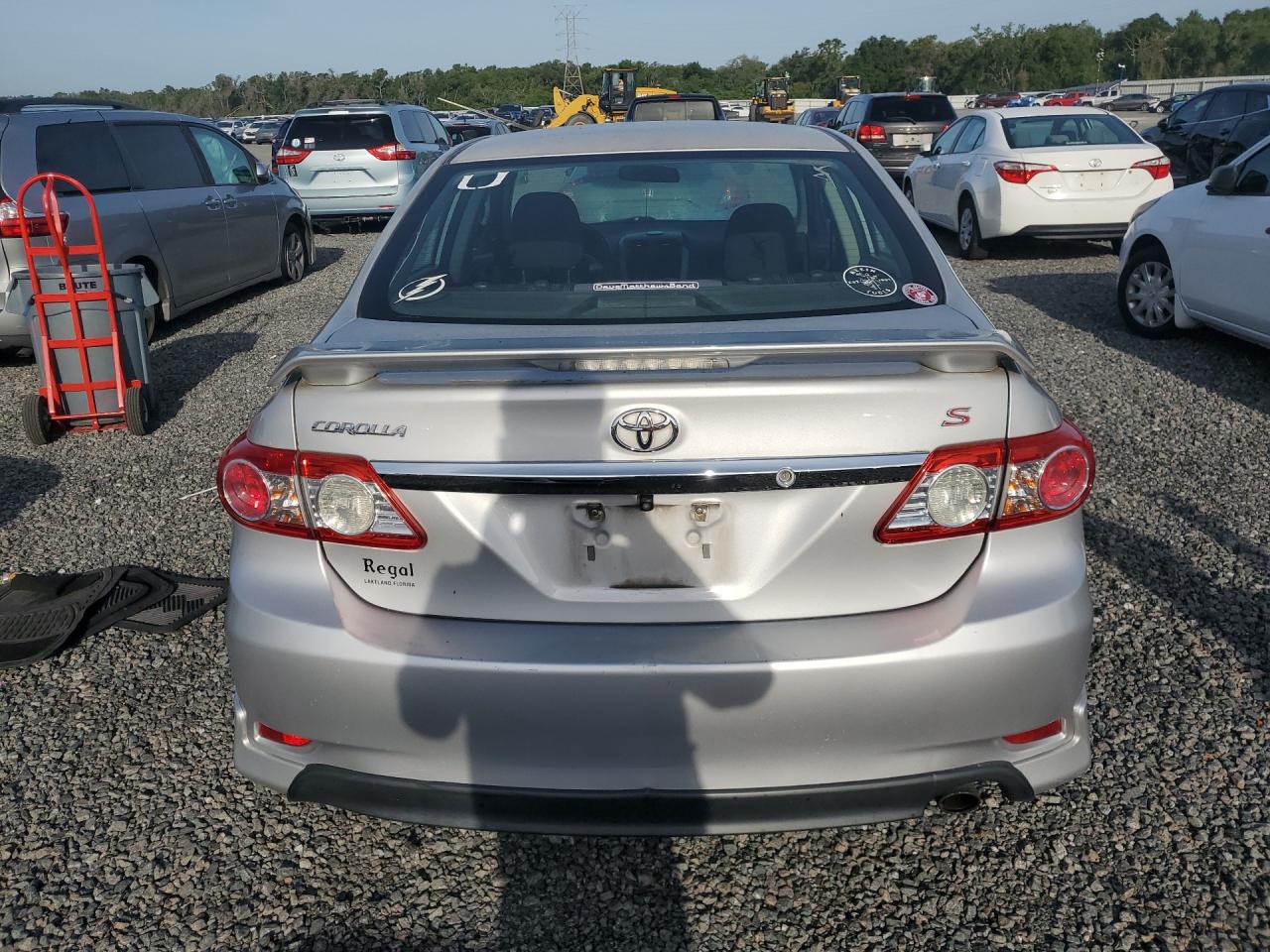 2011 Toyota Corolla S Silver vin: 2T1BU4EE6BC651568