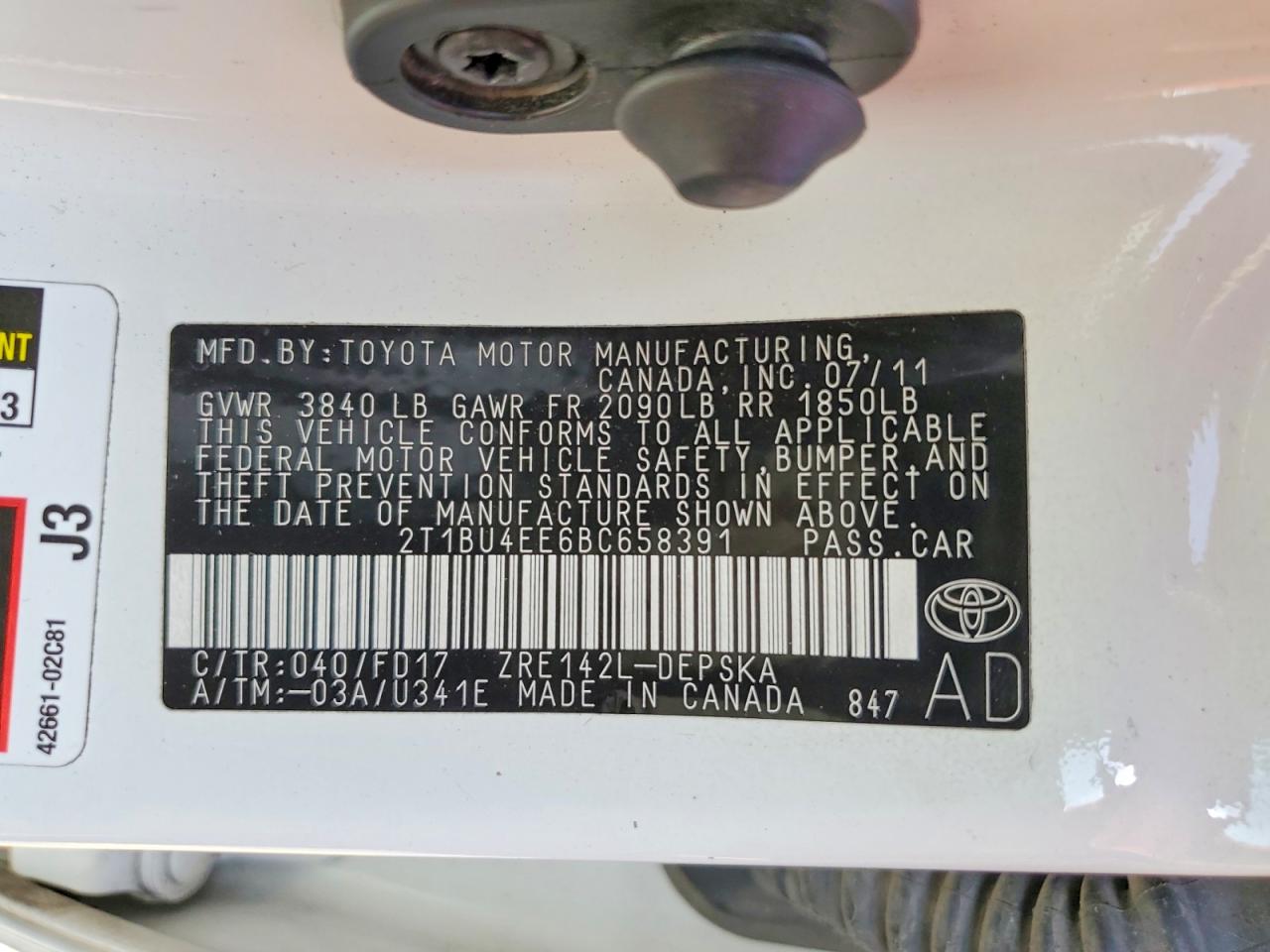 2011 Toyota Corolla S White vin: 2T1BU4EE6BC658391