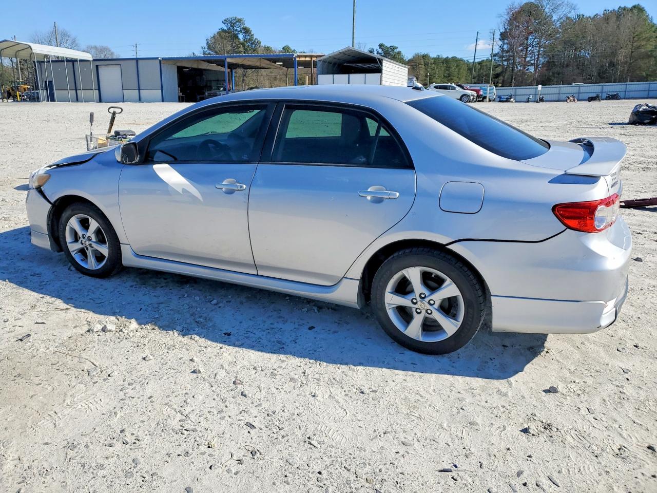 2011 Toyota Corolla Base Серебряный vin: 2T1BU4EE6BC666538