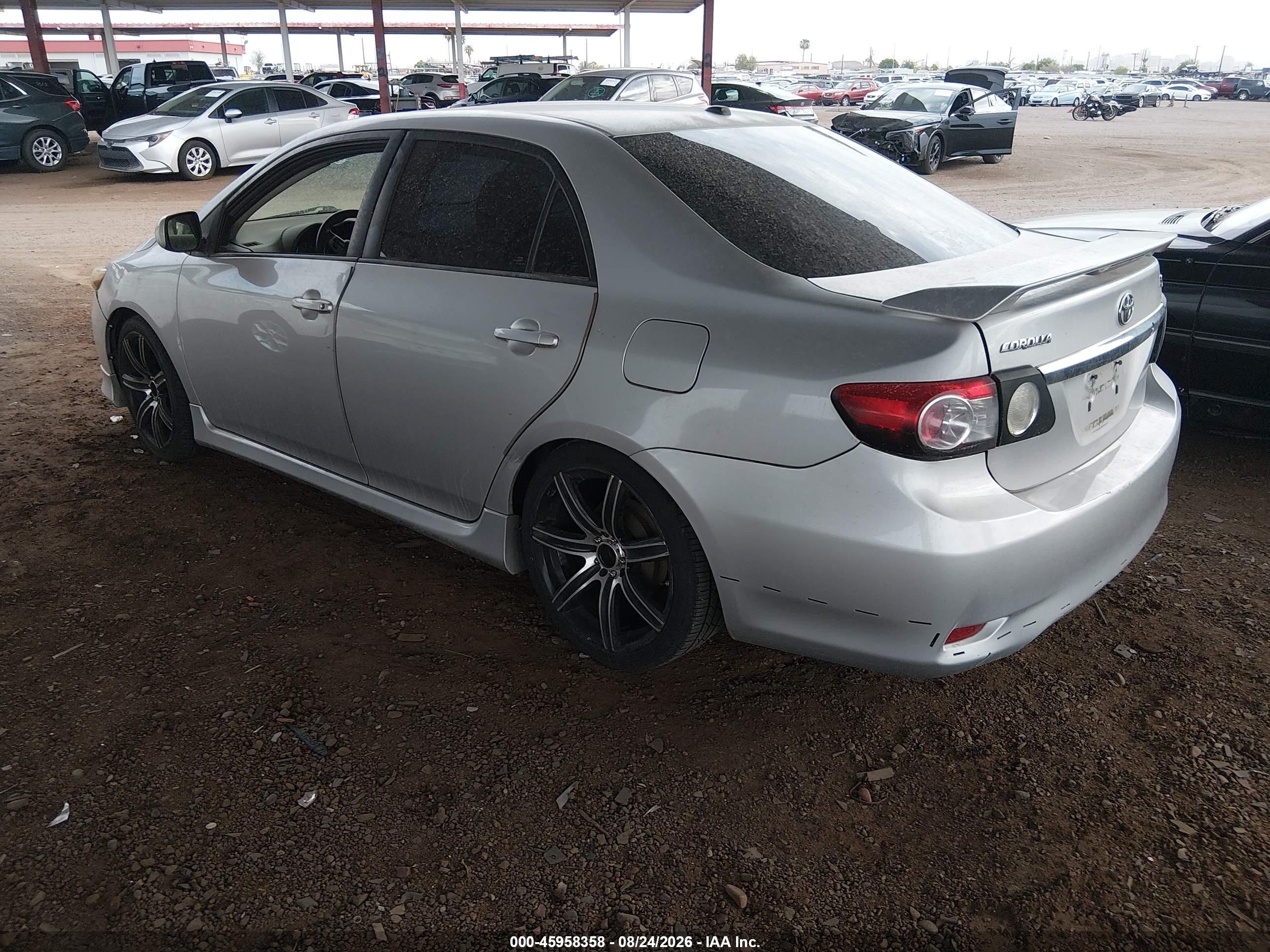 2011 Toyota Corolla S Silver vin: 2T1BU4EE6BC678205