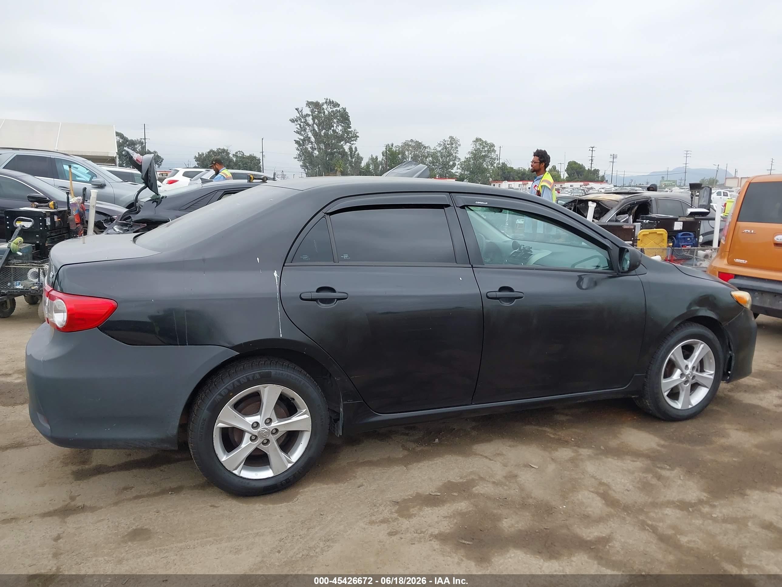 2011 Toyota Corolla Le Черный vin: 2T1BU4EE6BC679886