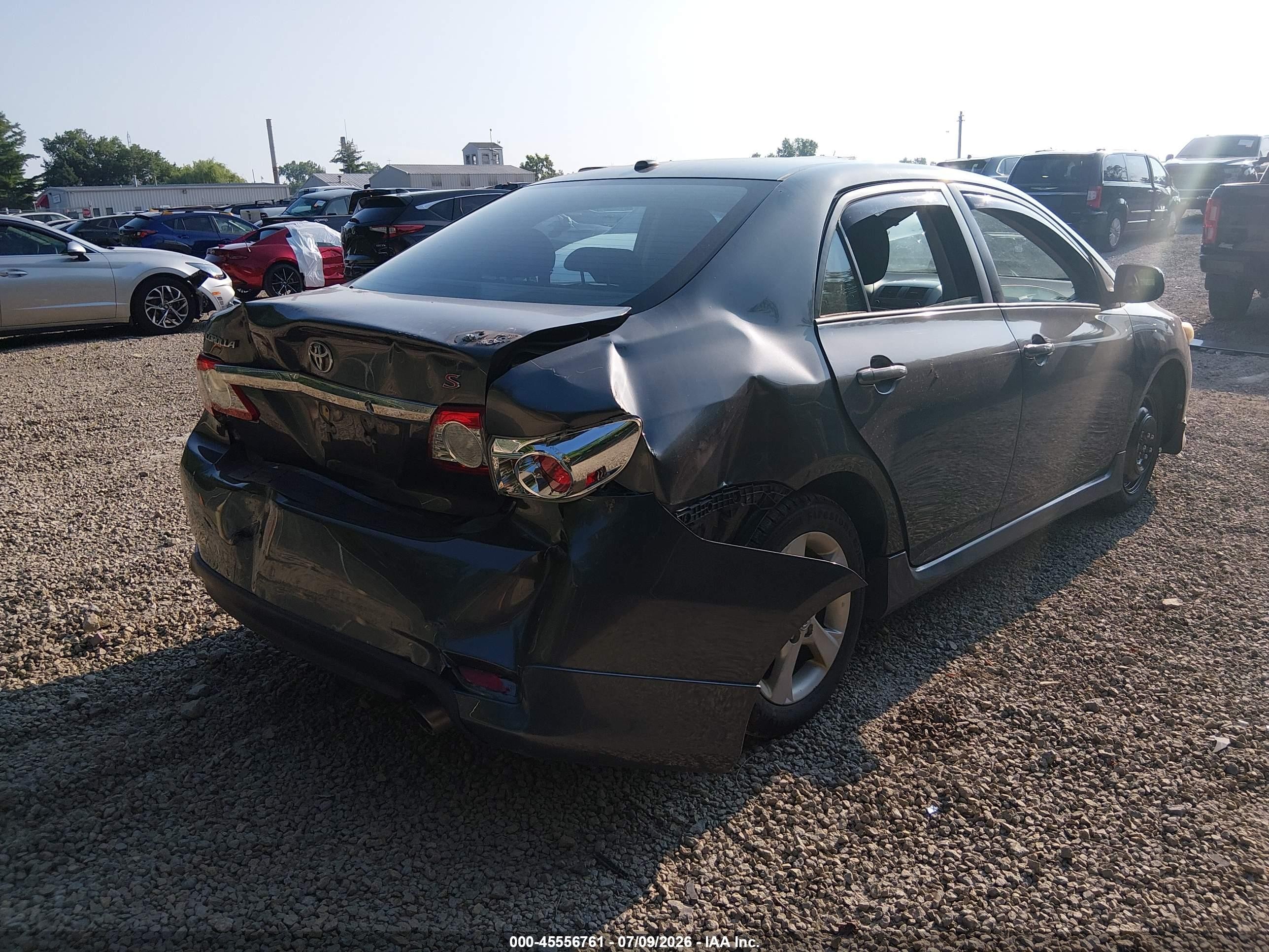 2011 Toyota Corolla S Серый vin: 2T1BU4EE6BC680293