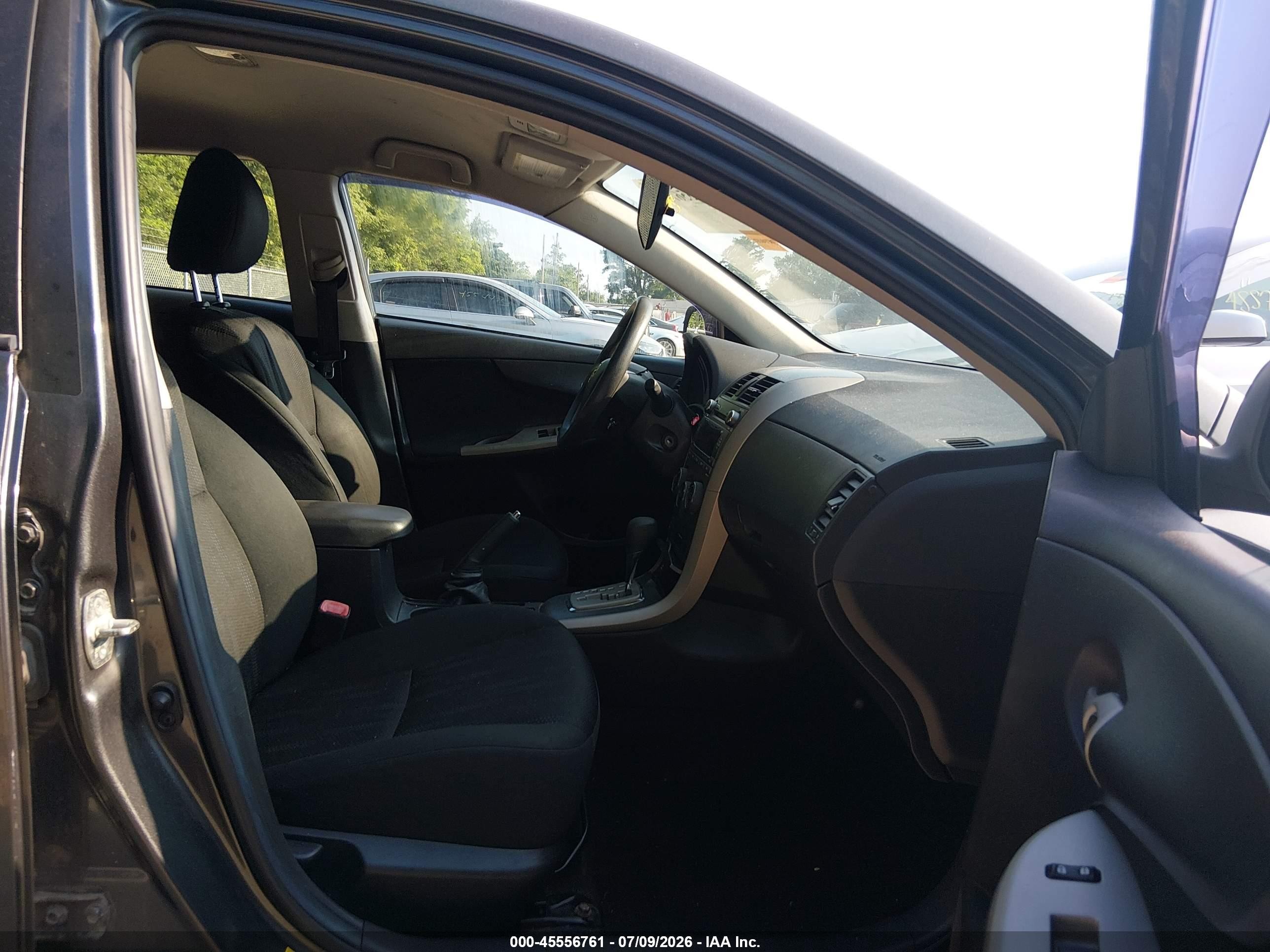 2011 Toyota Corolla S Серый vin: 2T1BU4EE6BC680293
