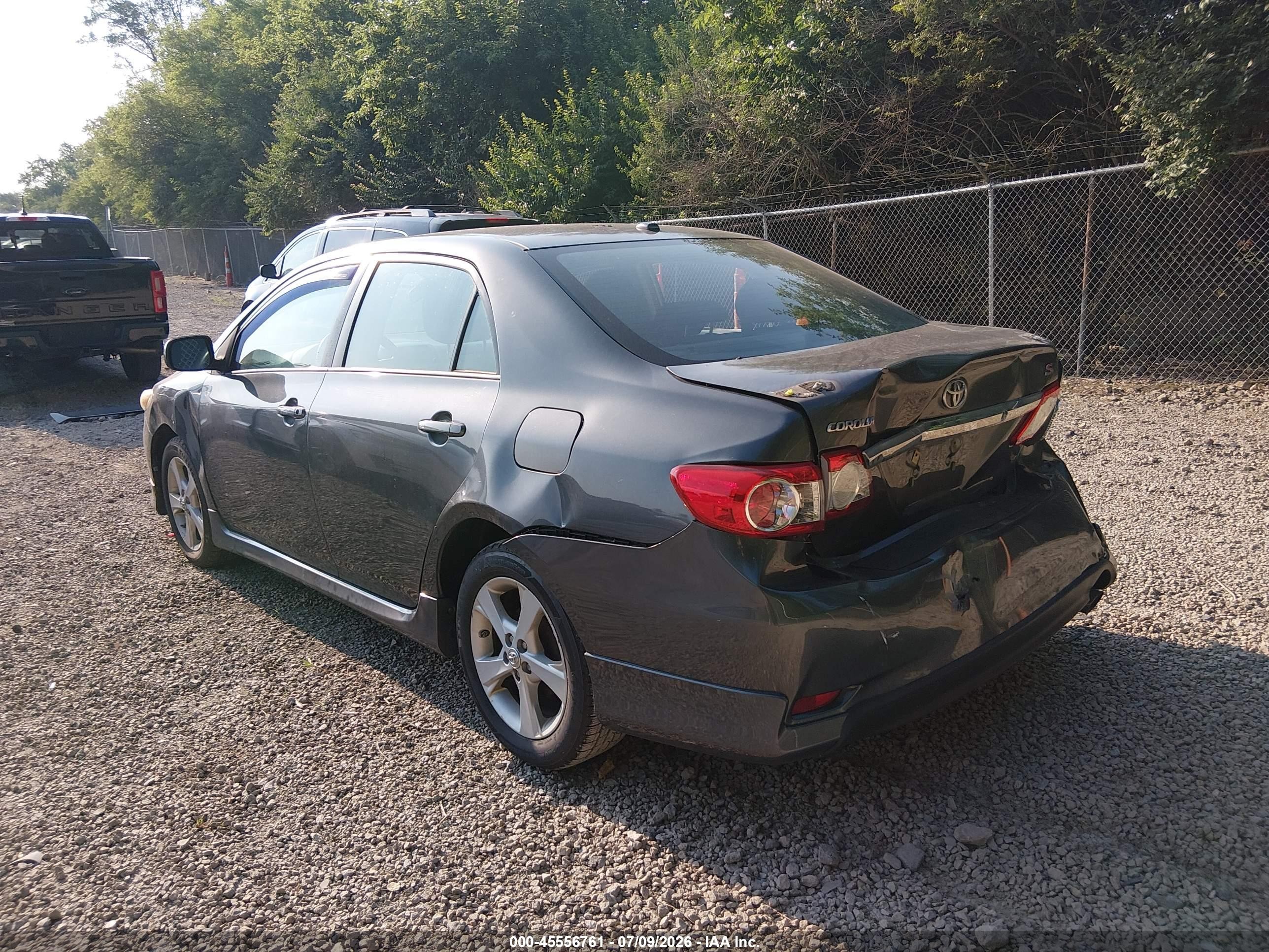 2011 Toyota Corolla S Серый vin: 2T1BU4EE6BC680293