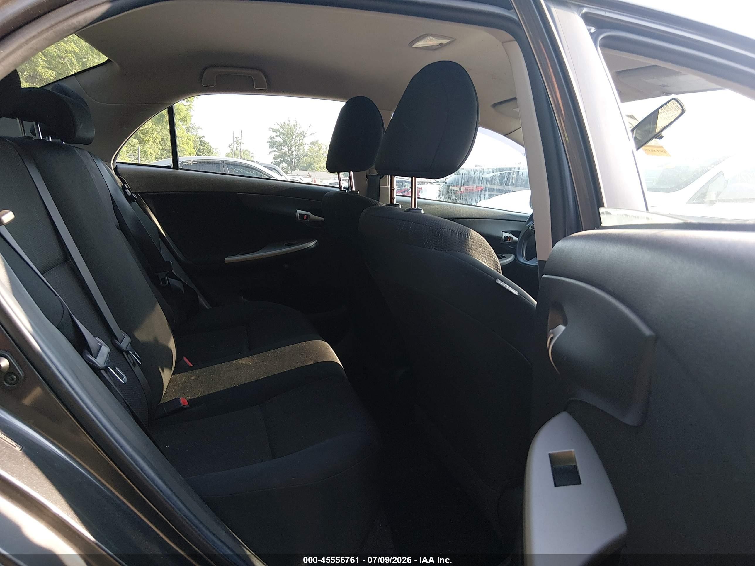 2011 Toyota Corolla S Серый vin: 2T1BU4EE6BC680293