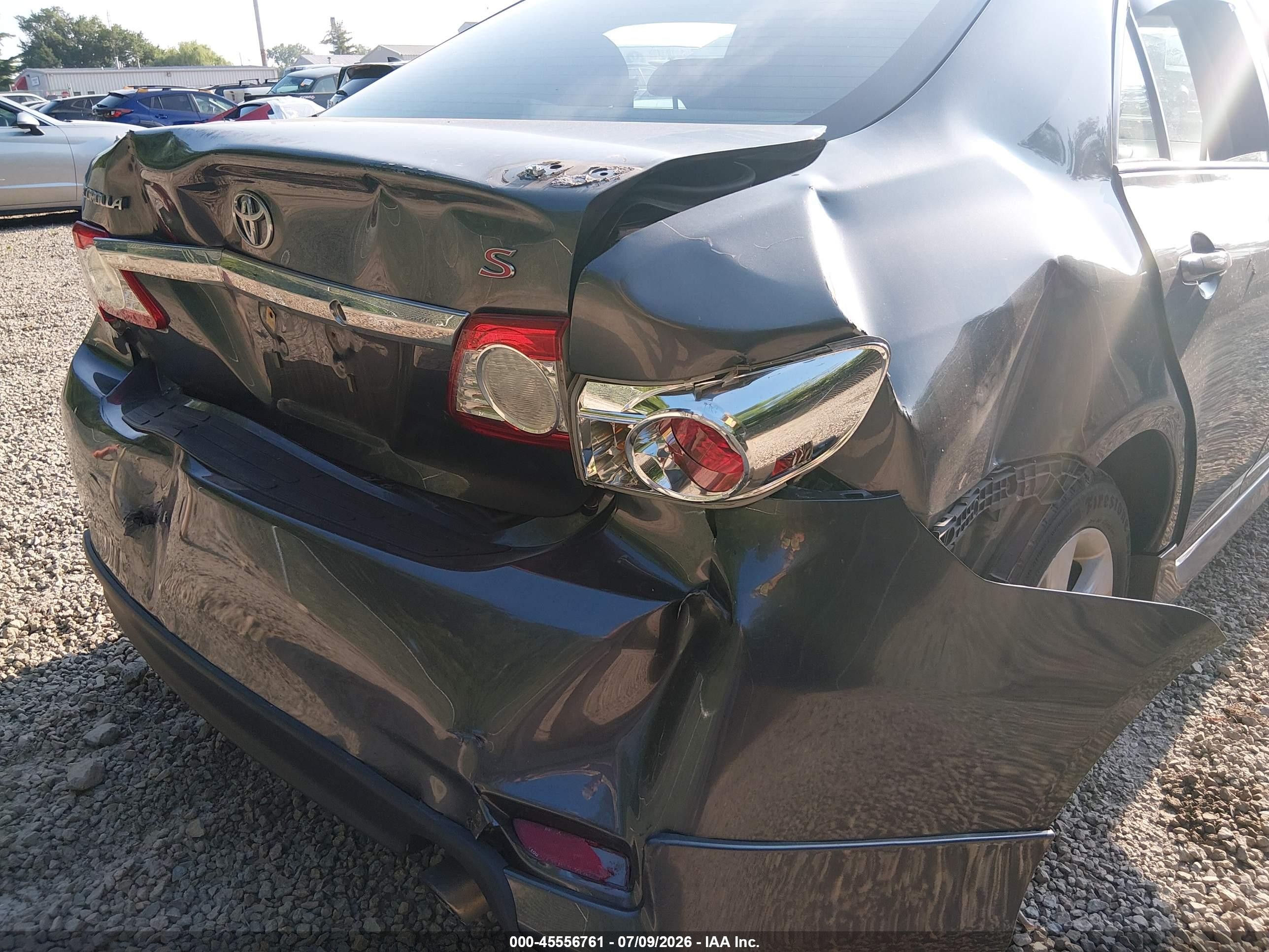 2011 Toyota Corolla S Серый vin: 2T1BU4EE6BC680293