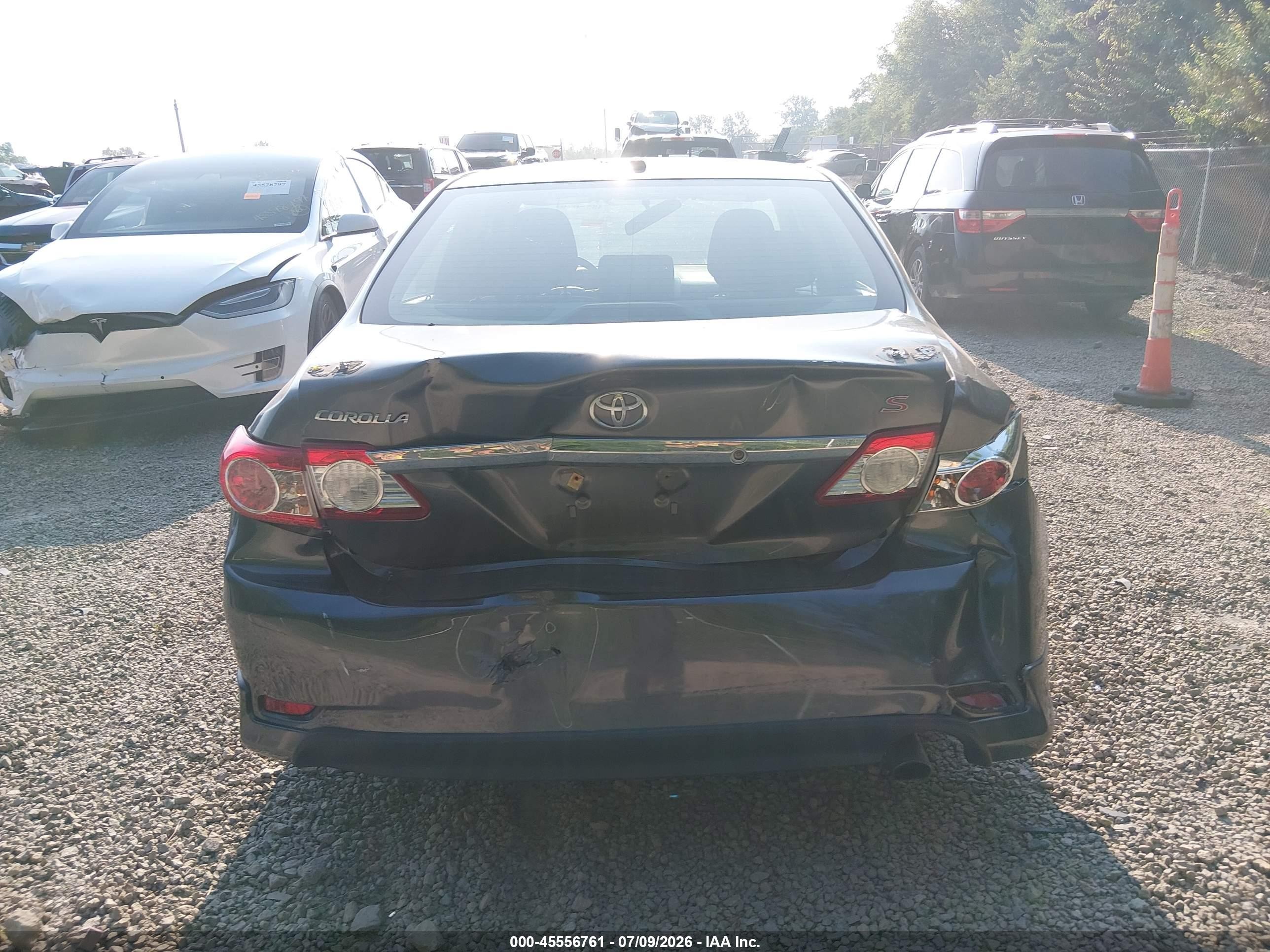 2011 Toyota Corolla S Серый vin: 2T1BU4EE6BC680293