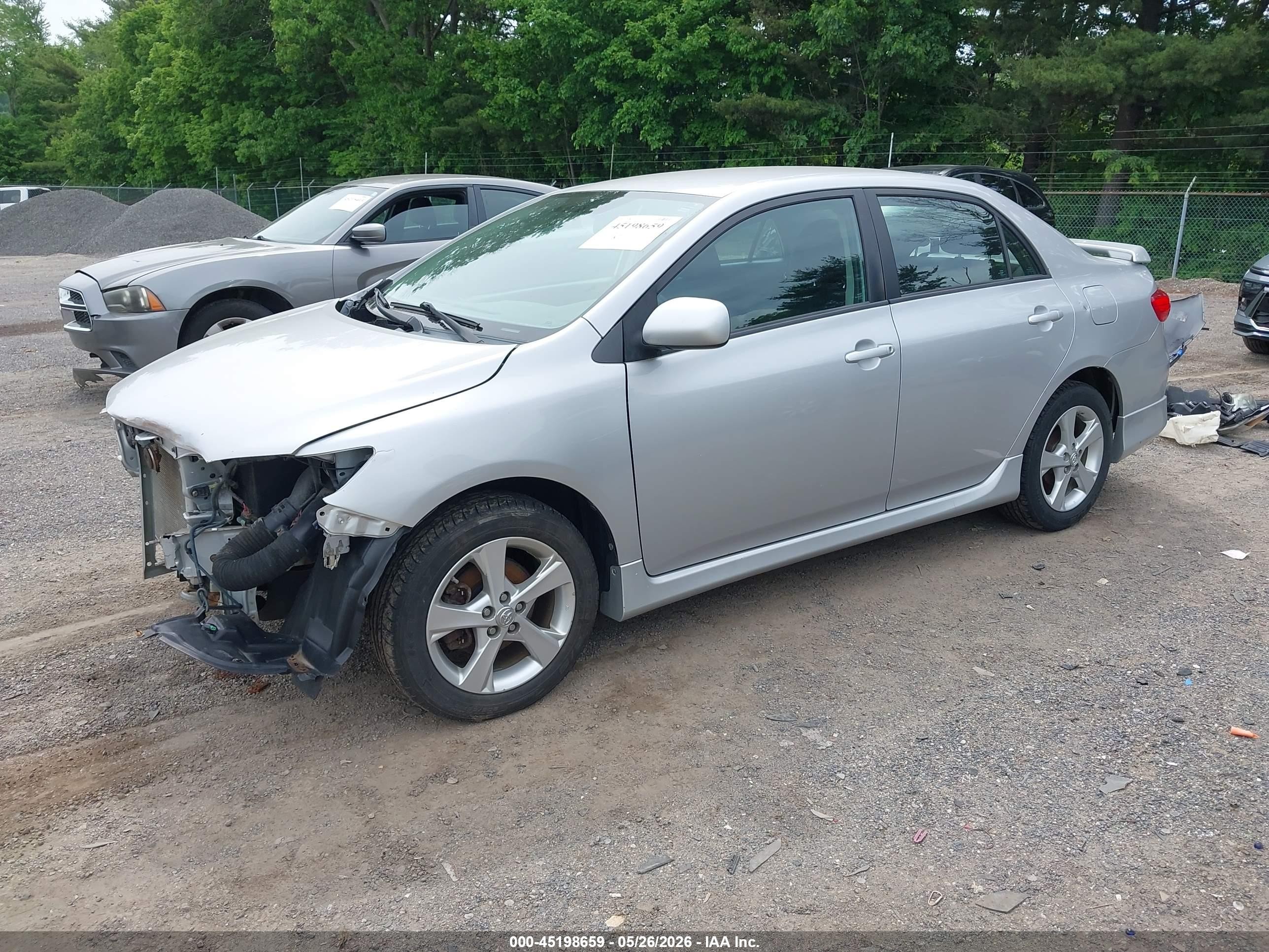2011 Toyota Corolla S Silver vin: 2T1BU4EE6BC681265