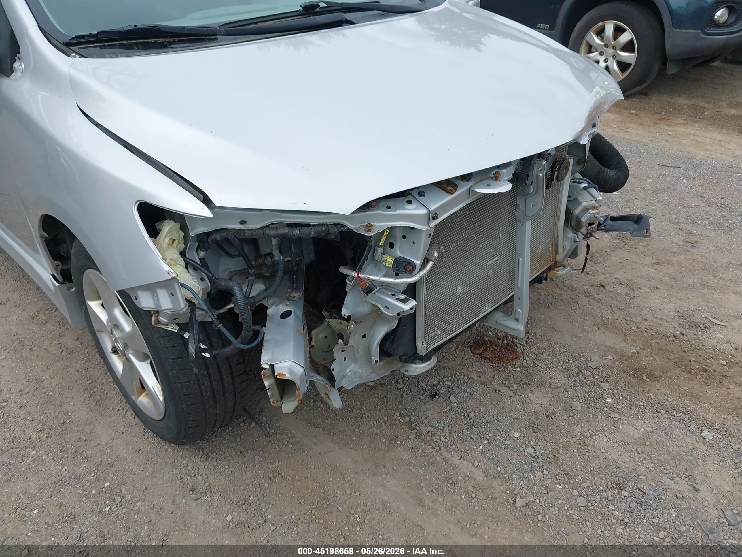 2011 Toyota Corolla S Silver vin: 2T1BU4EE6BC681265
