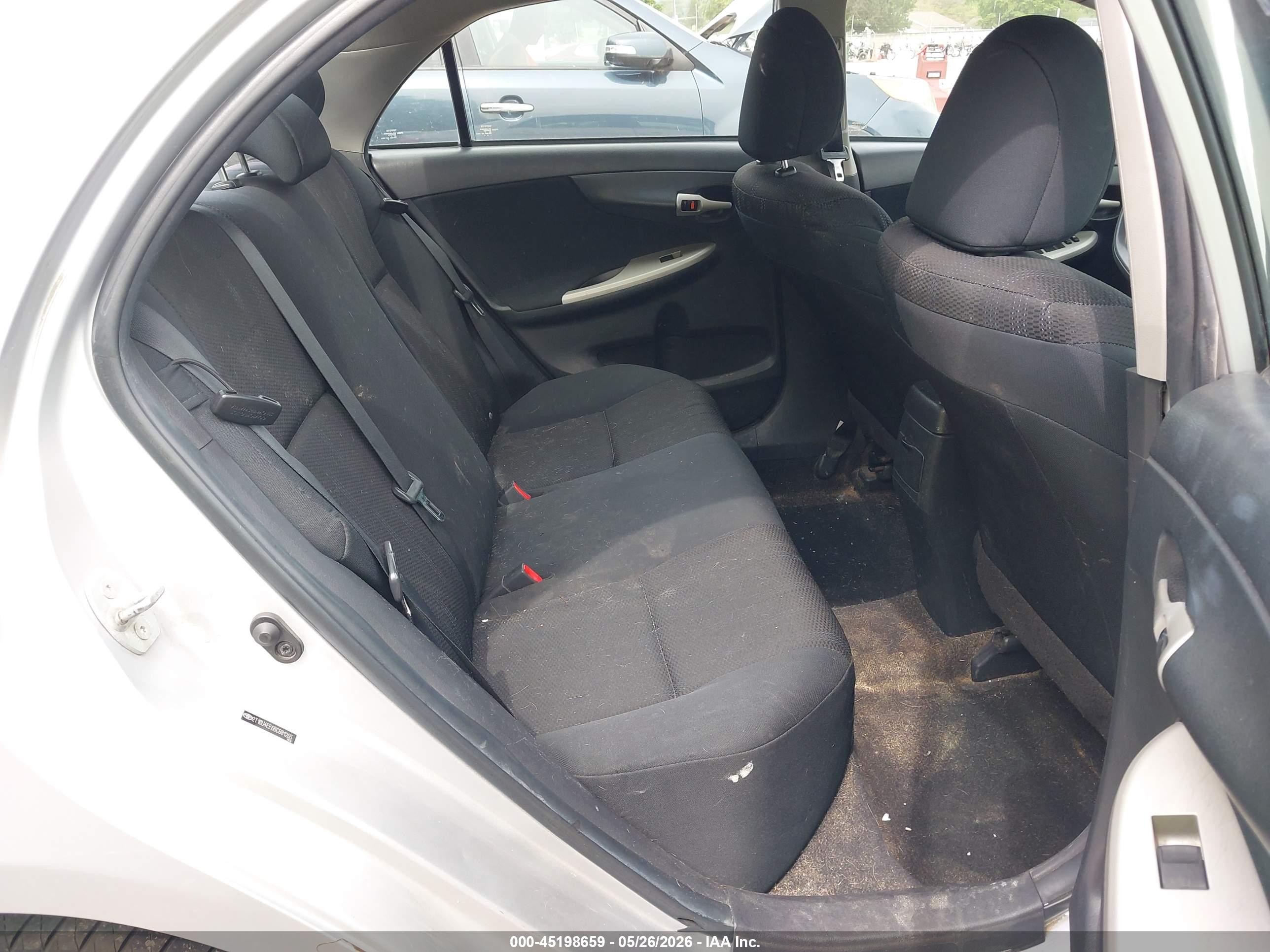 2011 Toyota Corolla S Silver vin: 2T1BU4EE6BC681265