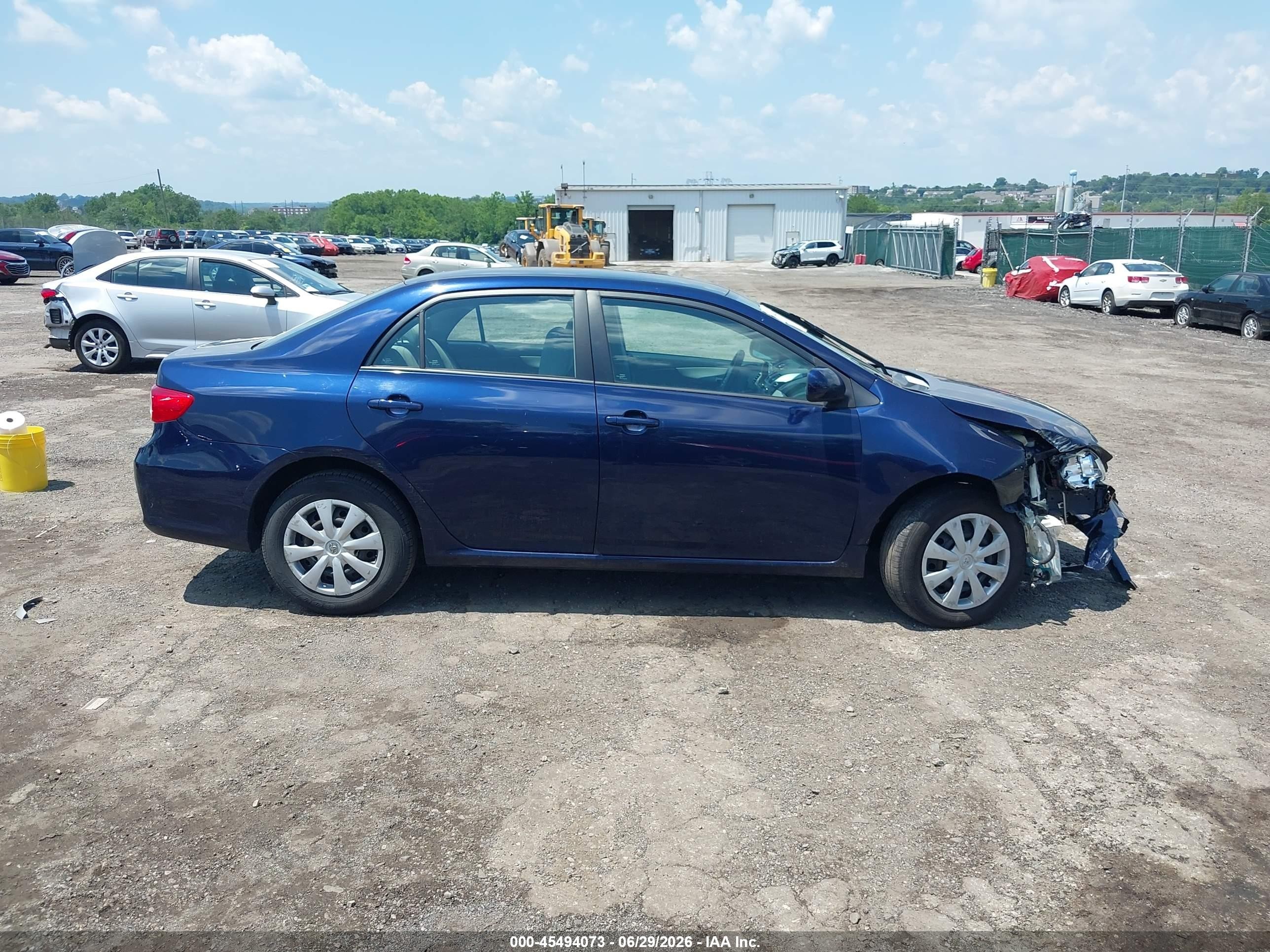 2011 Toyota Corolla Le Blue vin: 2T1BU4EE6BC693349