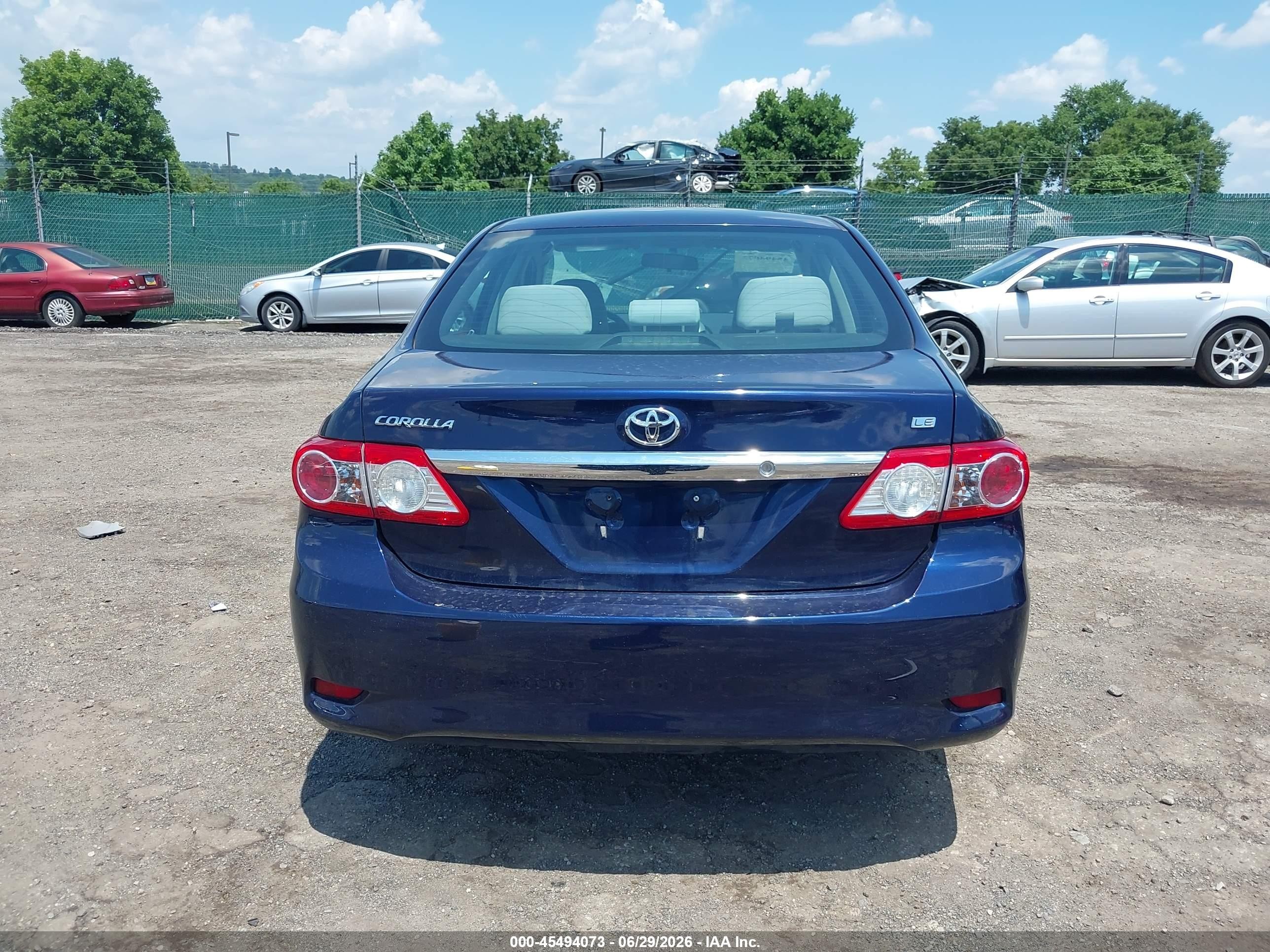 2011 Toyota Corolla Le Blue vin: 2T1BU4EE6BC693349