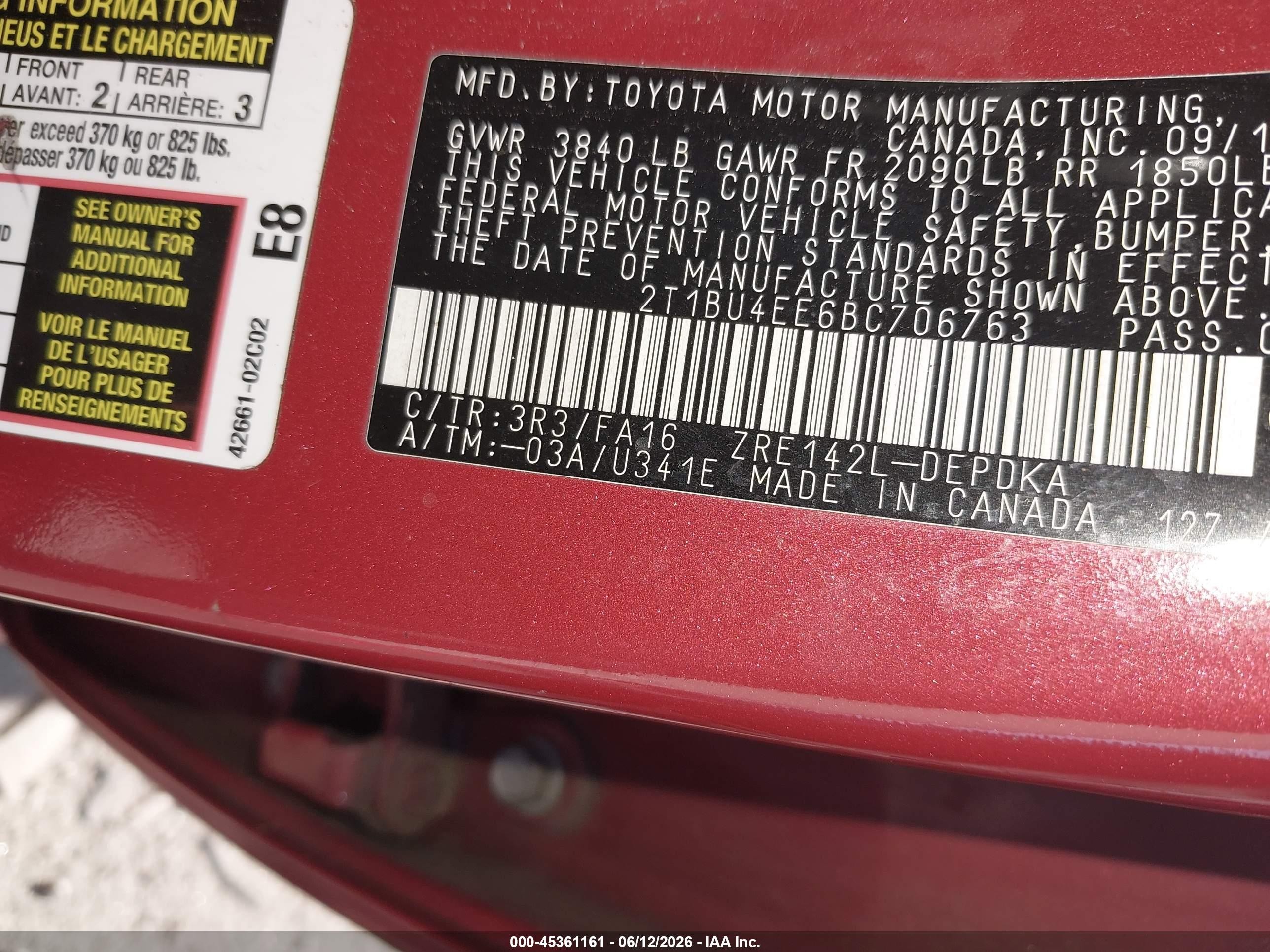 2011 Toyota Corolla   Red vin: 2T1BU4EE6BC706763