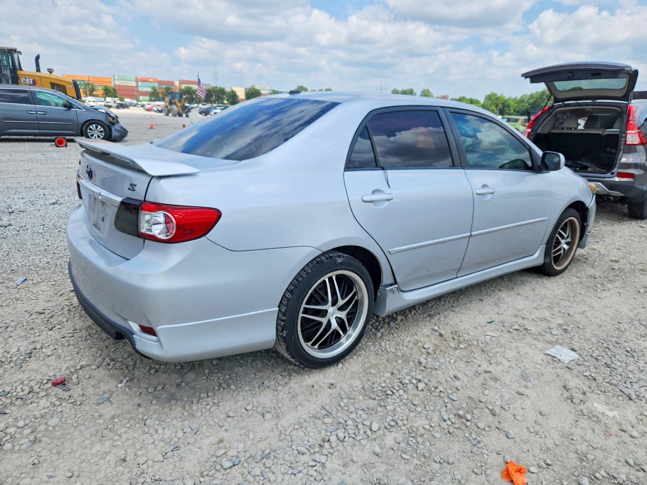 2011 Toyota Corolla S Silver vin: 2T1BU4EE6BC710554